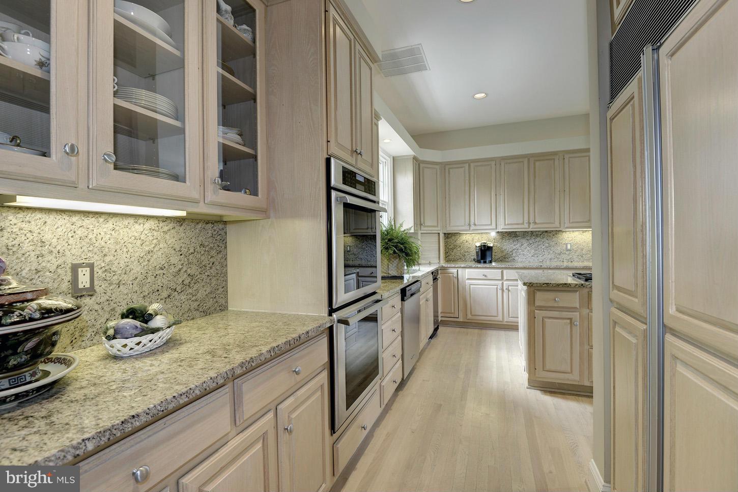 AVENEL - Residential