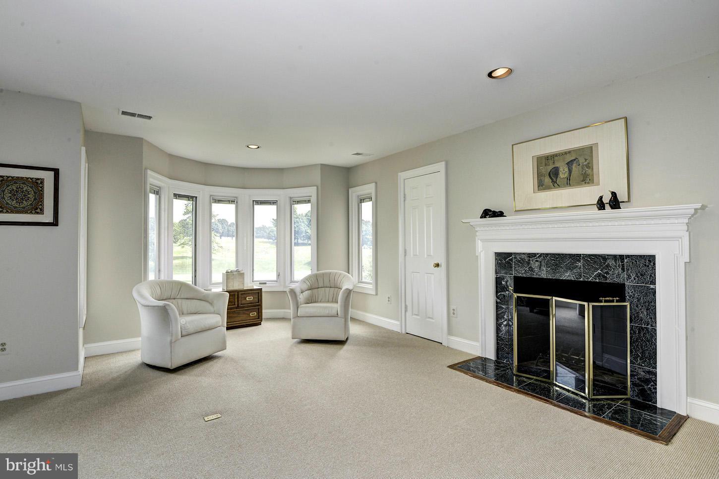 AVENEL - Residential