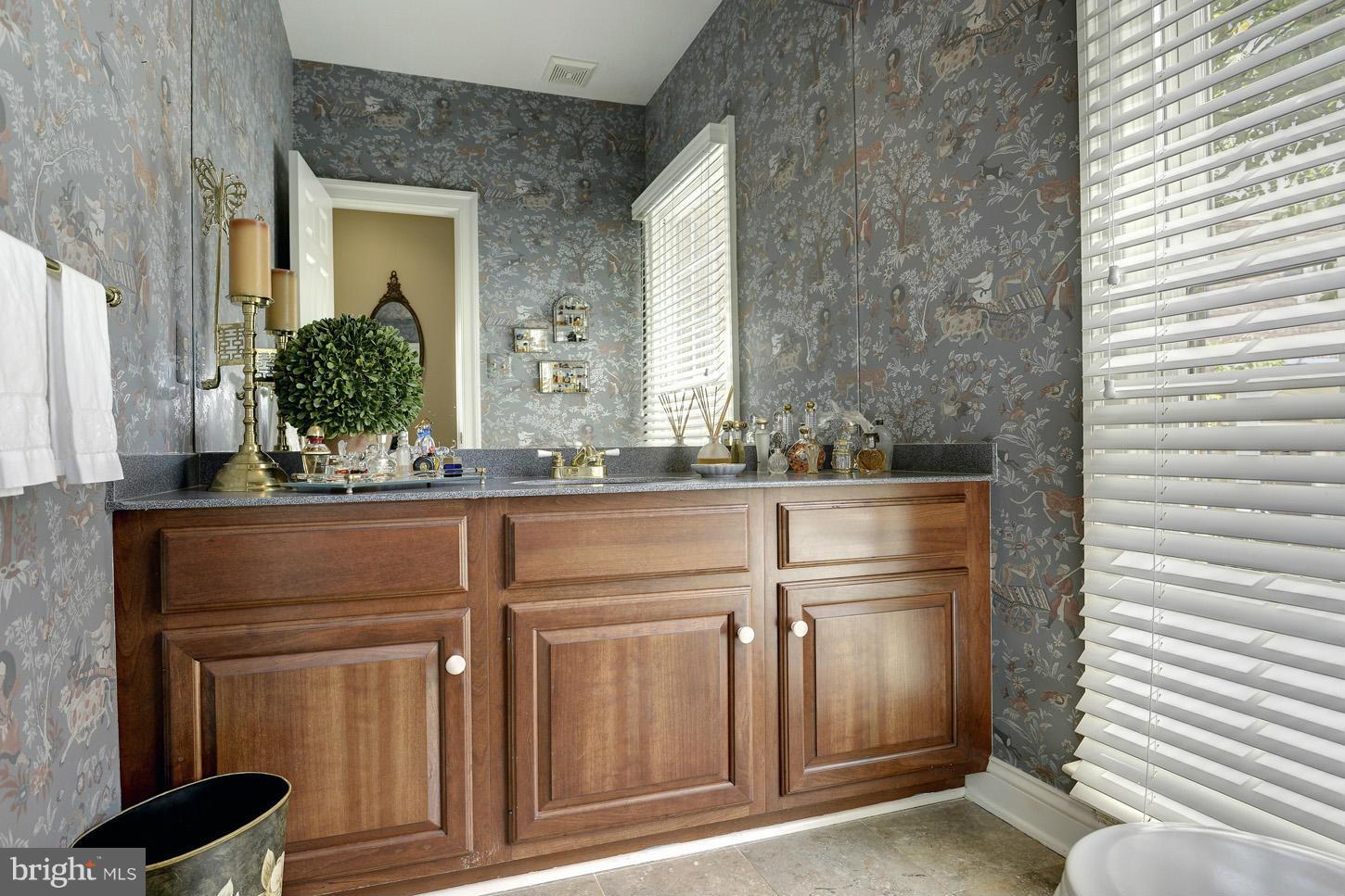 AVENEL - Residential