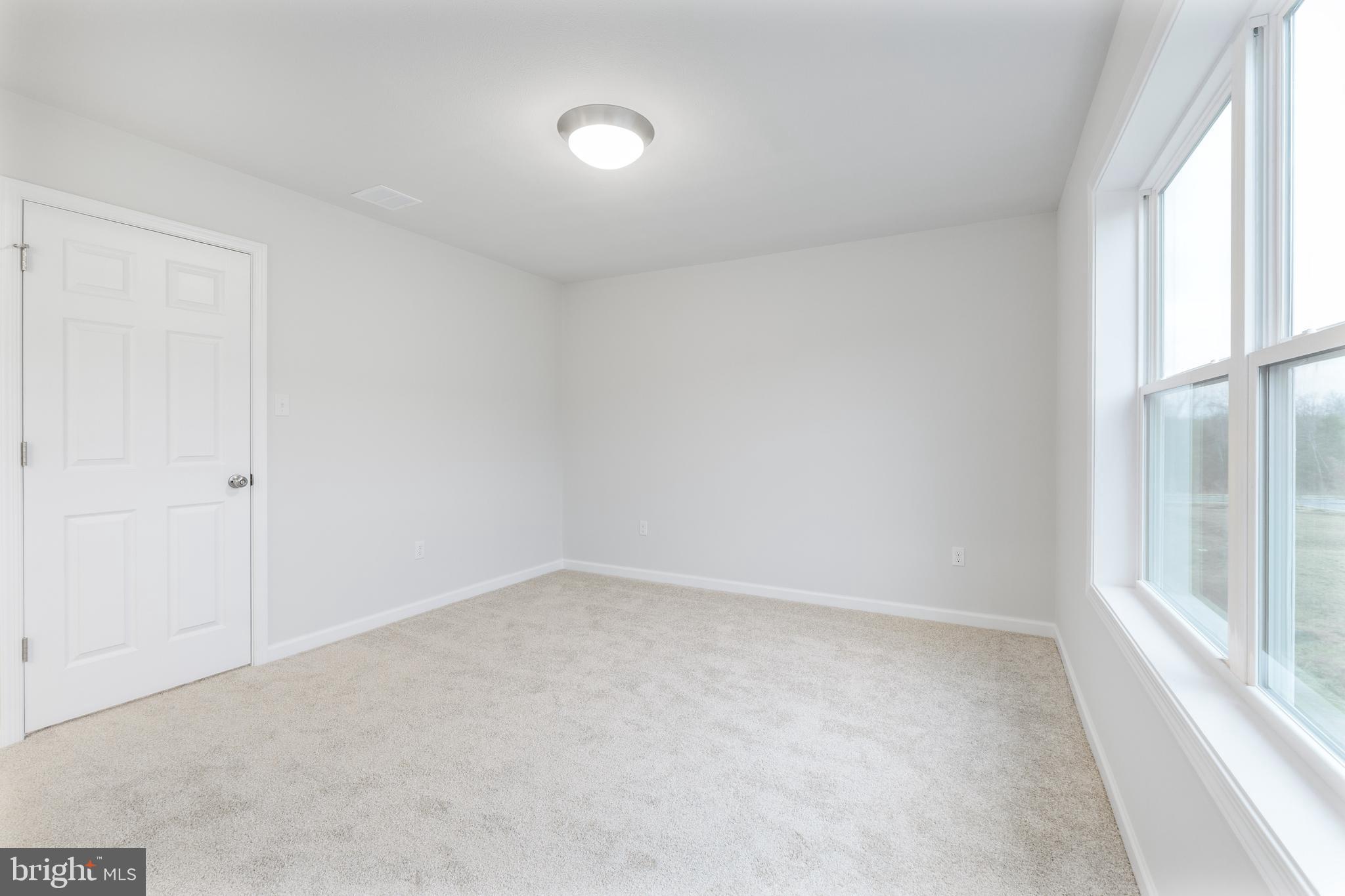 GRAYS POINTE - Residential