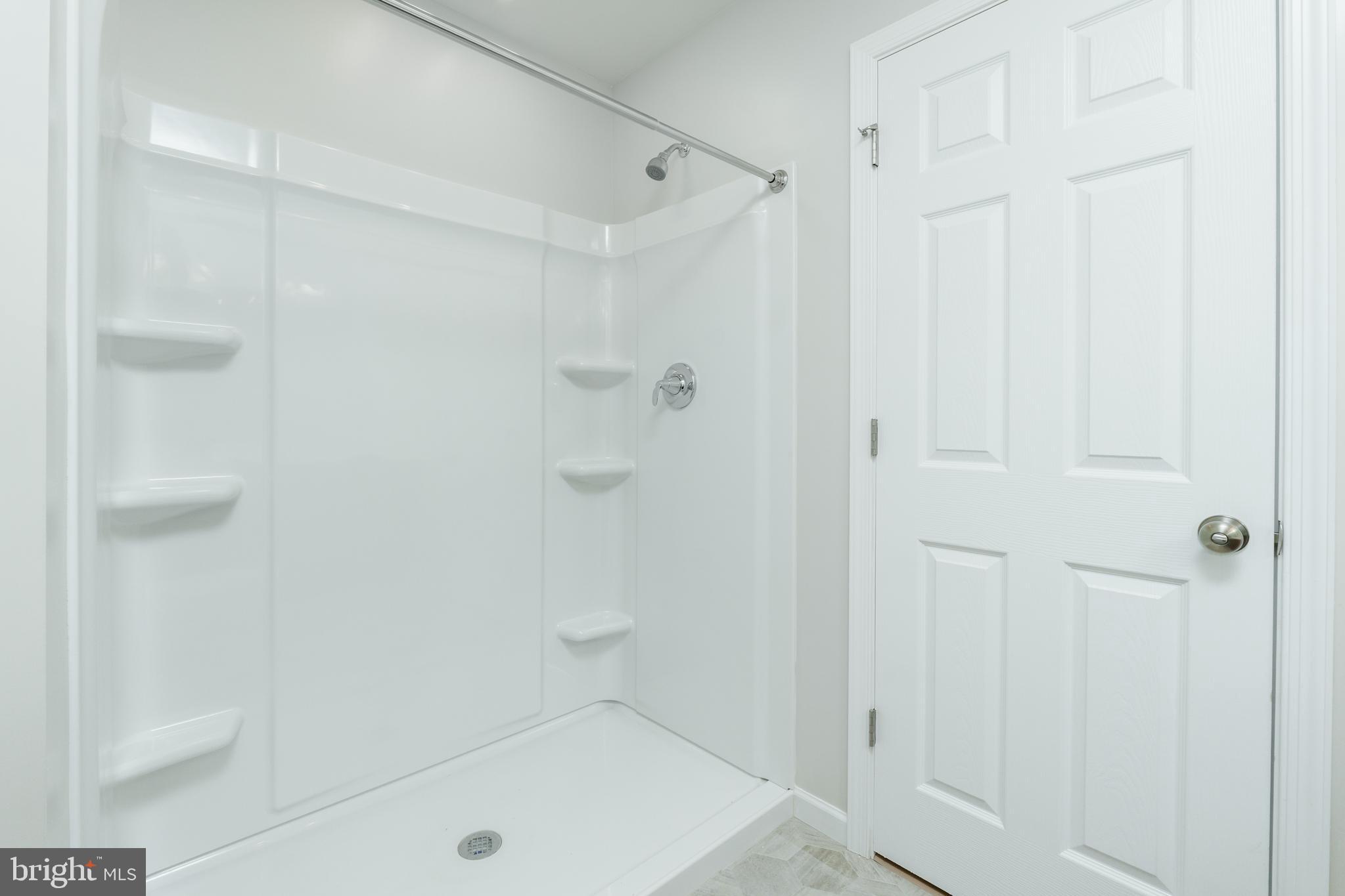 GRAYS POINTE - Residential