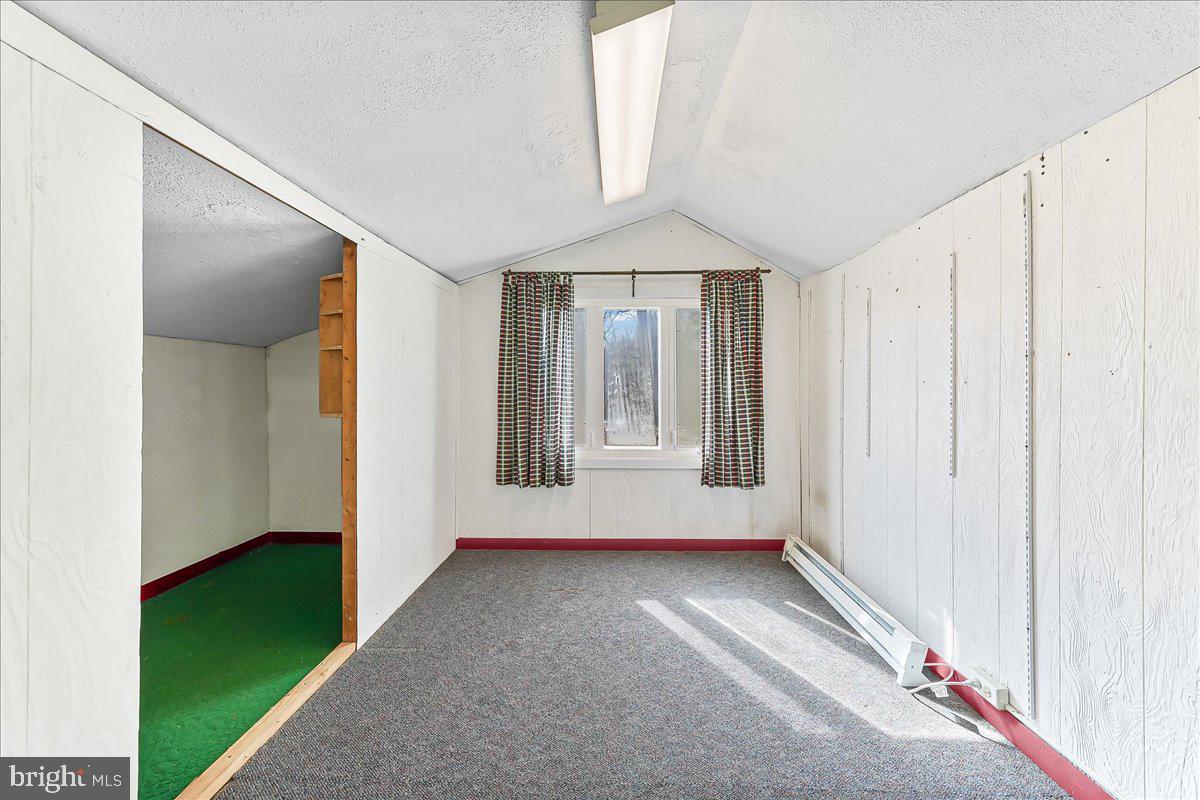 COLLEGE PARK - Residential