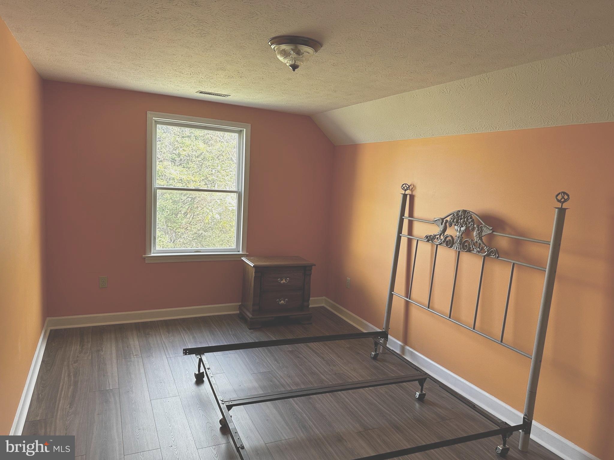 SPRINGVALE HGTS - Residential