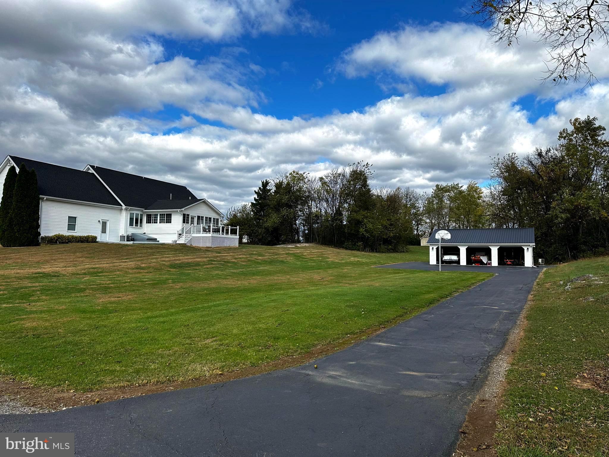 SPRINGVALE HGTS - Residential