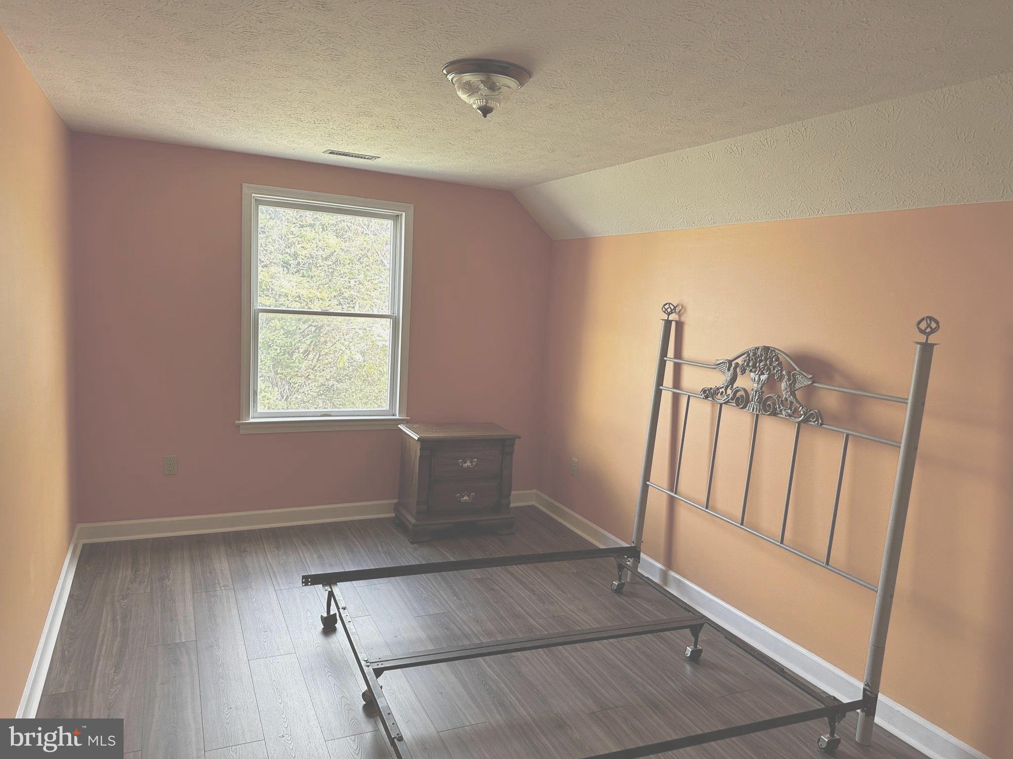 SPRINGVALE HGTS - Residential