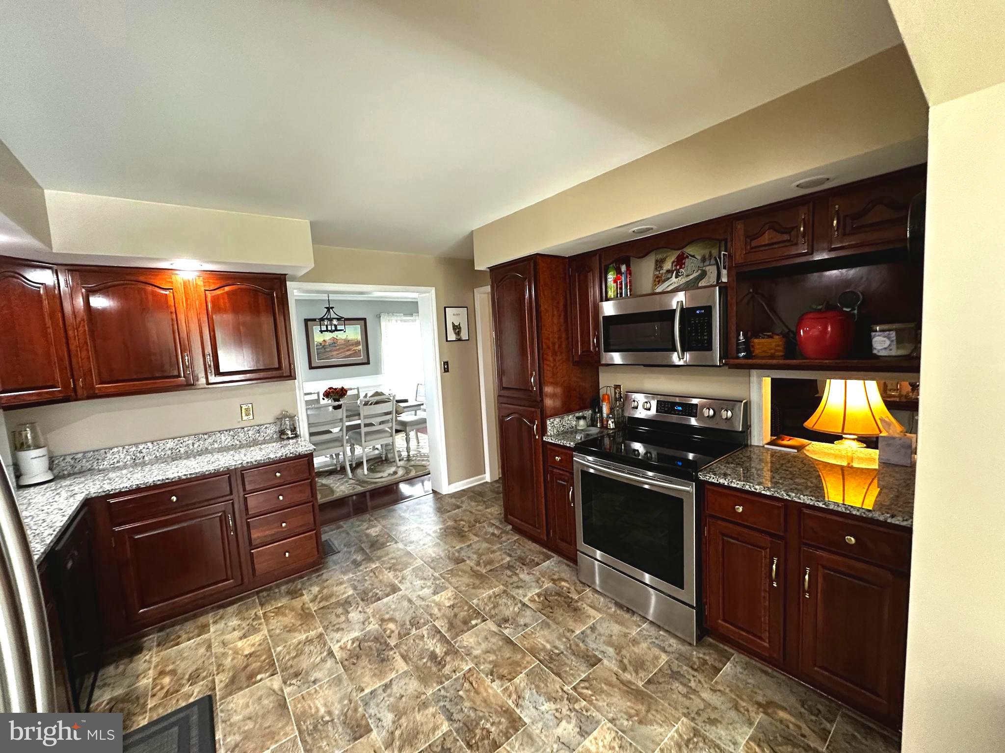 SPRINGVALE HGTS - Residential