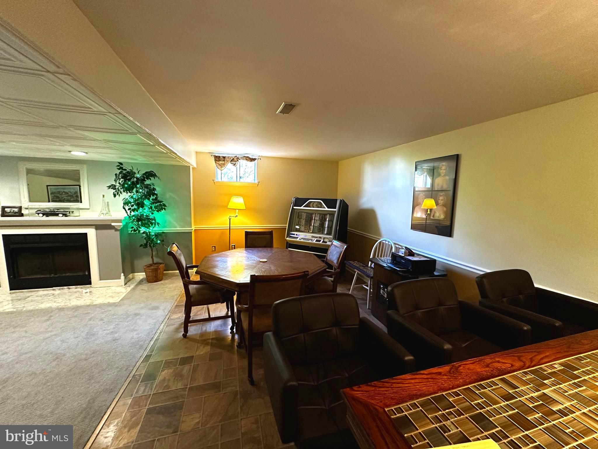 SPRINGVALE HGTS - Residential