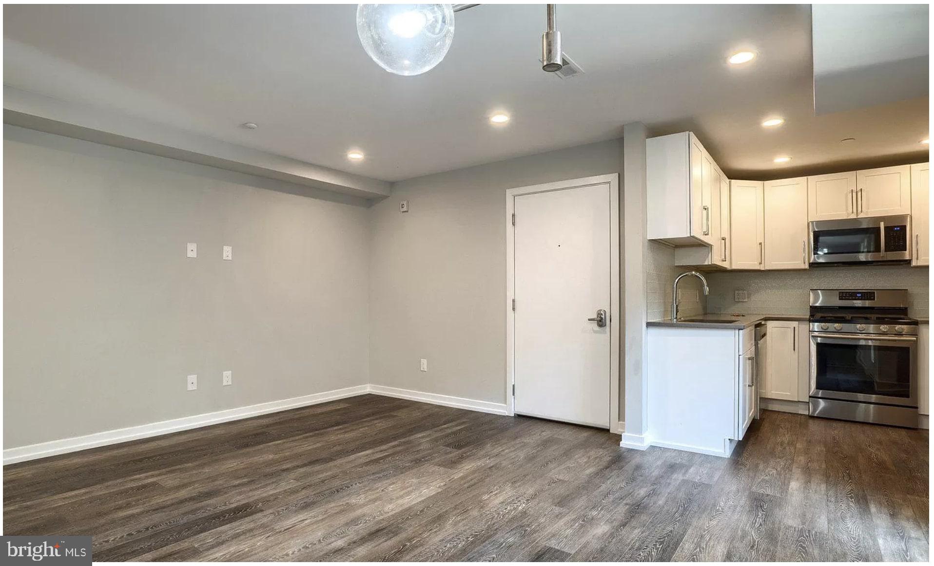 SOCIETY HILL - Residential Lease