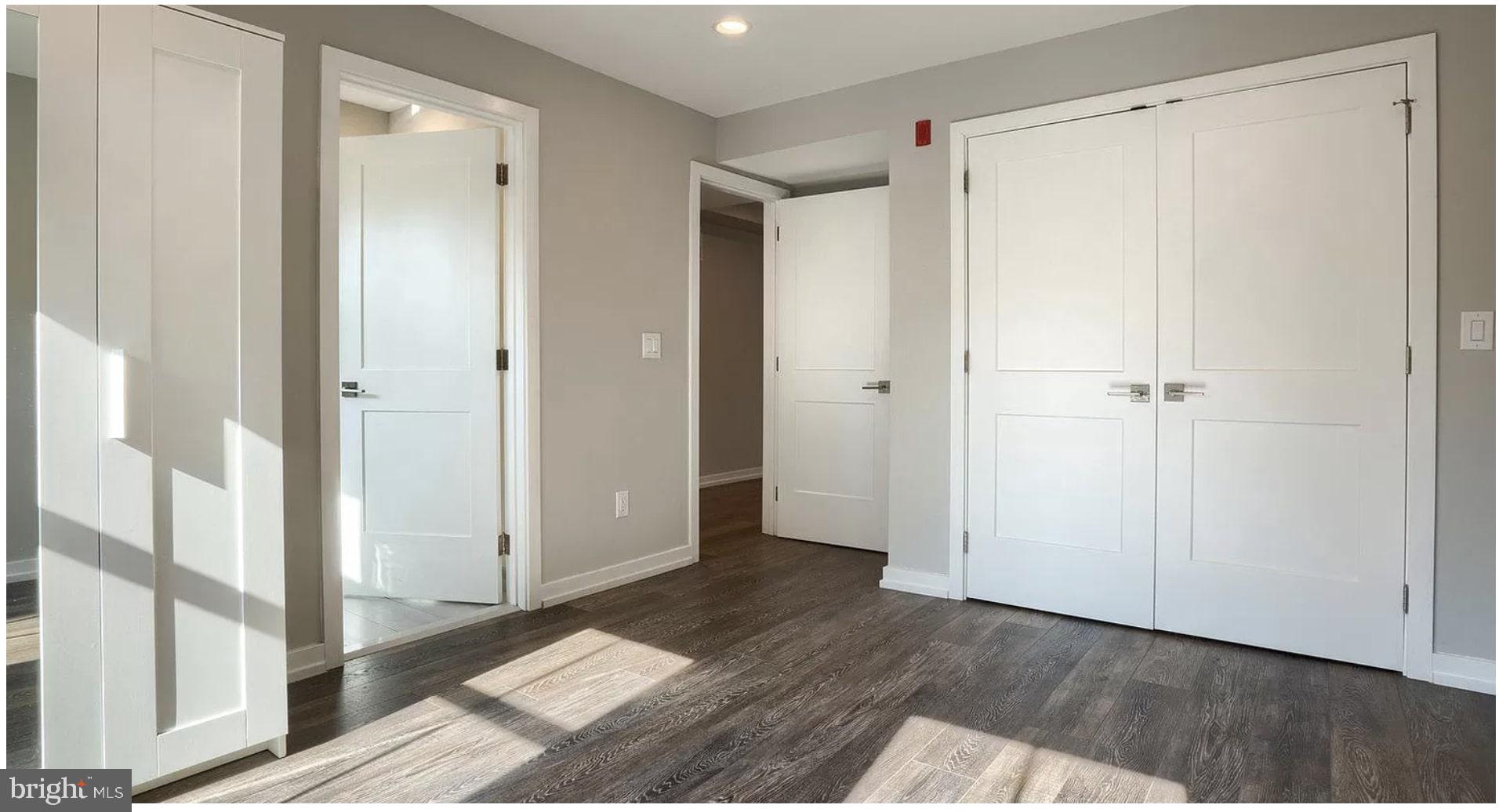 SOCIETY HILL - Residential Lease