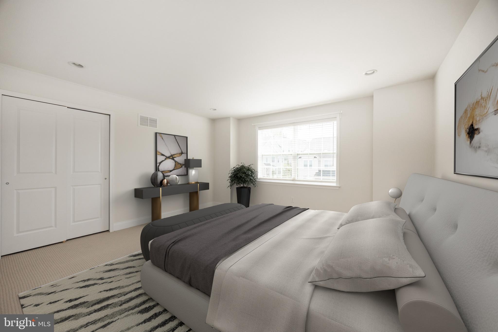 OAKS AT LAFAYETTE HILL - Residential