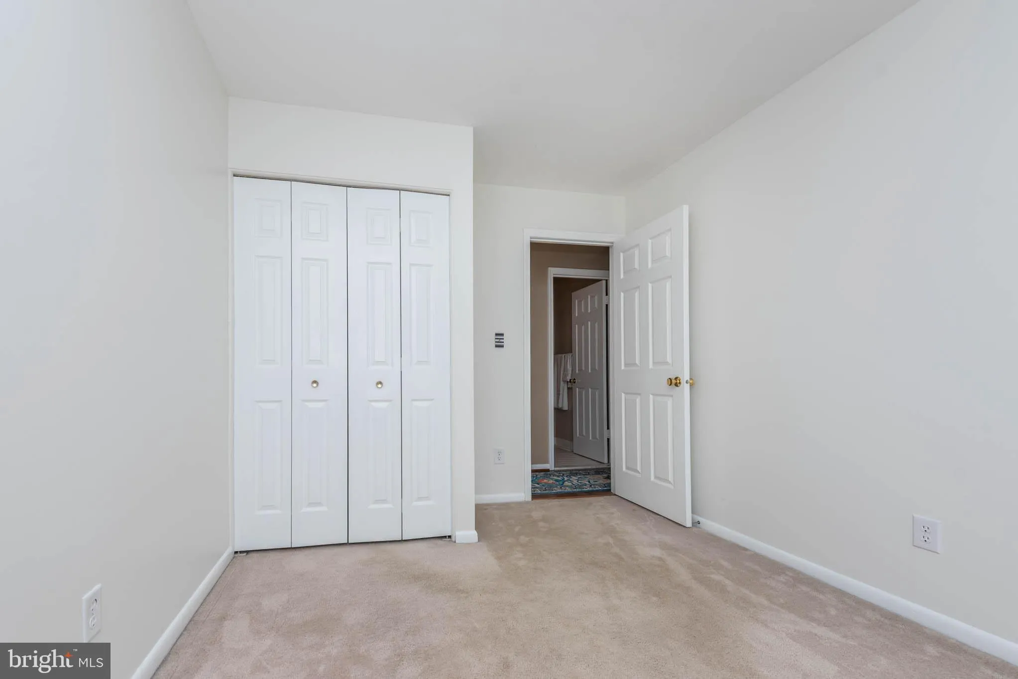 Lutherville Timonium, Maryland 21093, United States, 3 Bedrooms Bedrooms, ,4 BathroomsBathrooms,Residential,Active,110308
