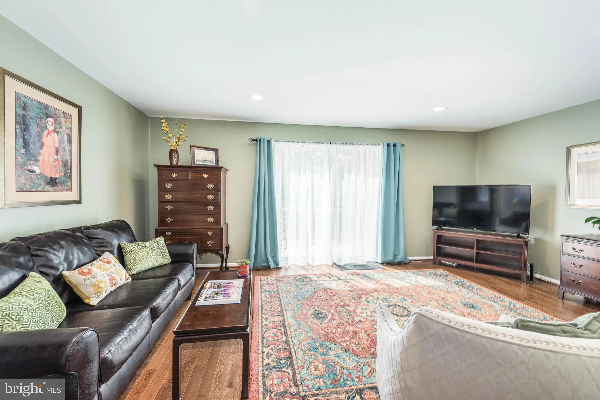 Lutherville Timonium, Maryland 21093, United States, 3 Bedrooms Bedrooms, ,4 BathroomsBathrooms,Residential,Active,110308