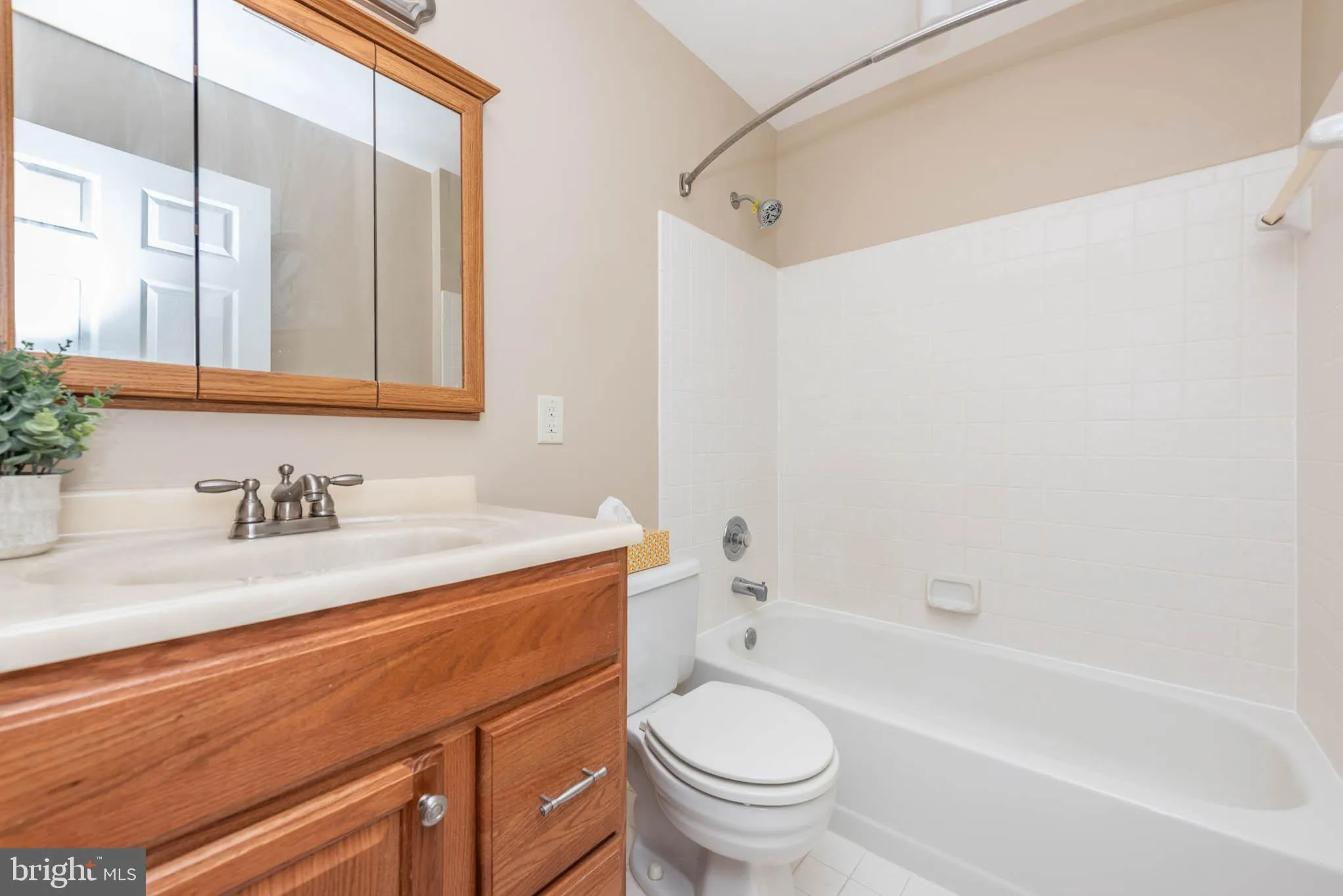 Lutherville Timonium, Maryland 21093, United States, 3 Bedrooms Bedrooms, ,4 BathroomsBathrooms,Residential,Active,110308