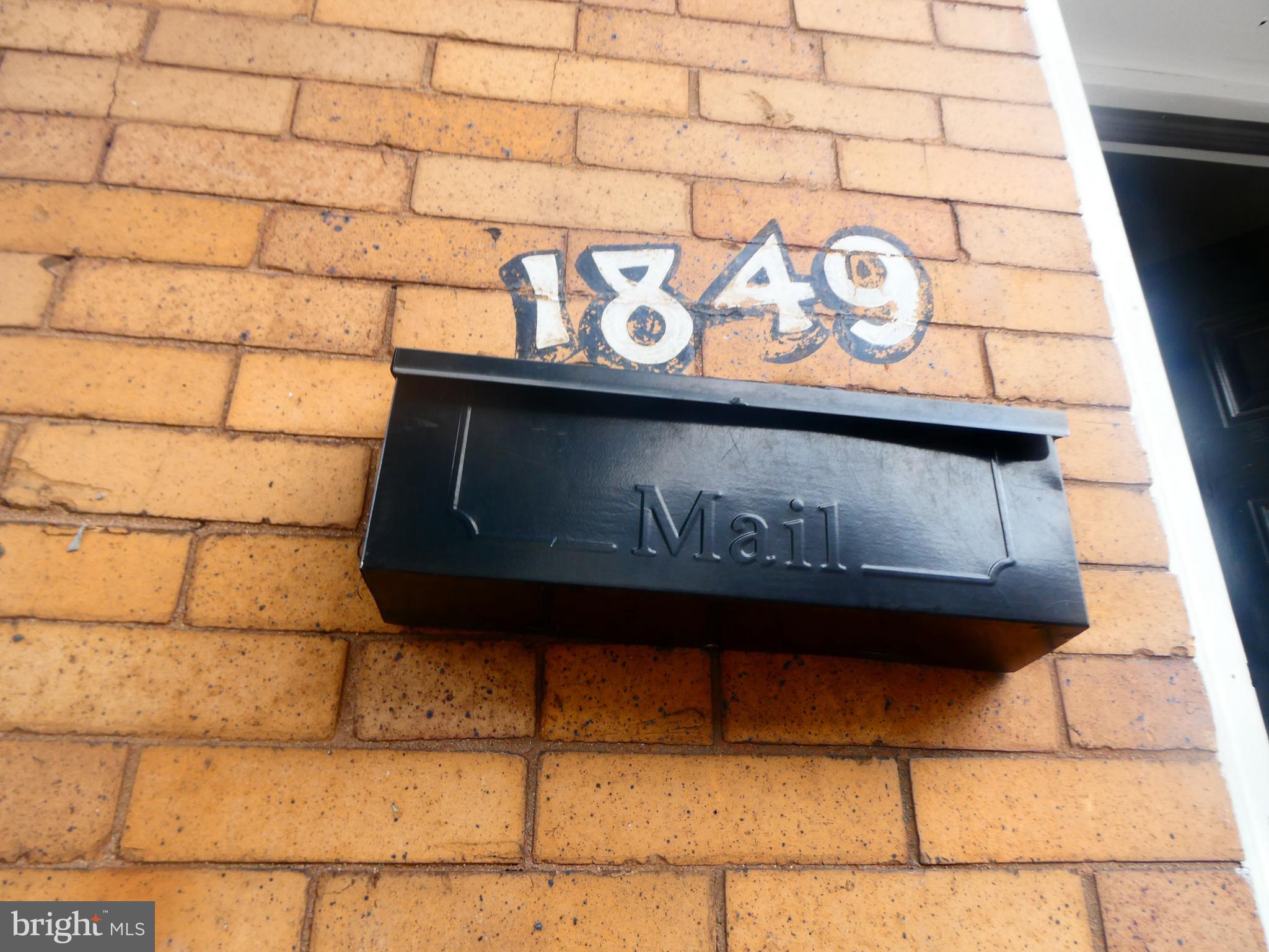 KENSINGTON - Residential