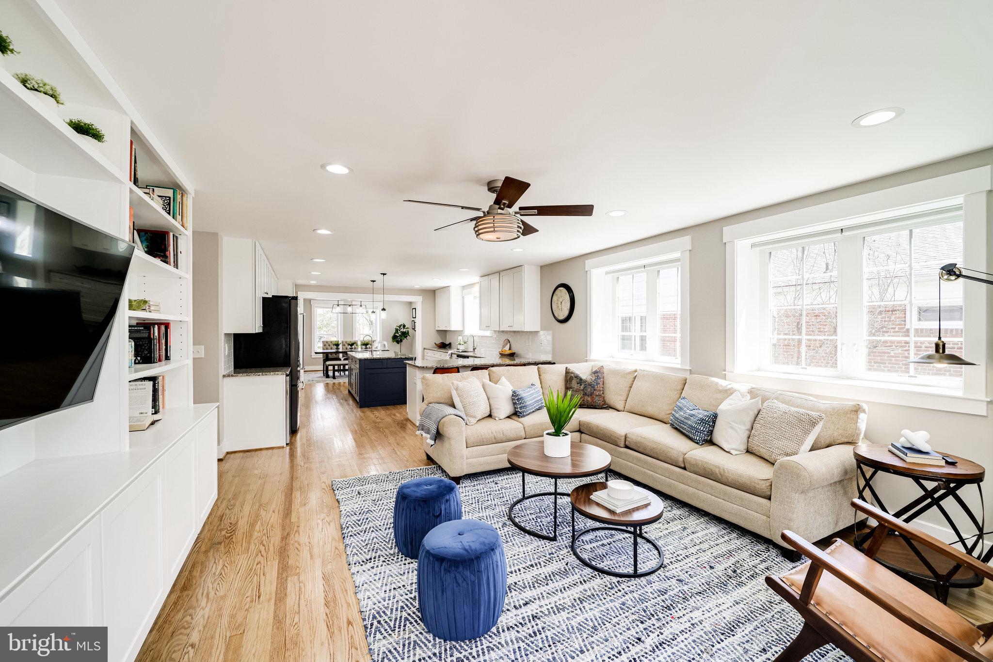 DYES OAKCREST - Residential