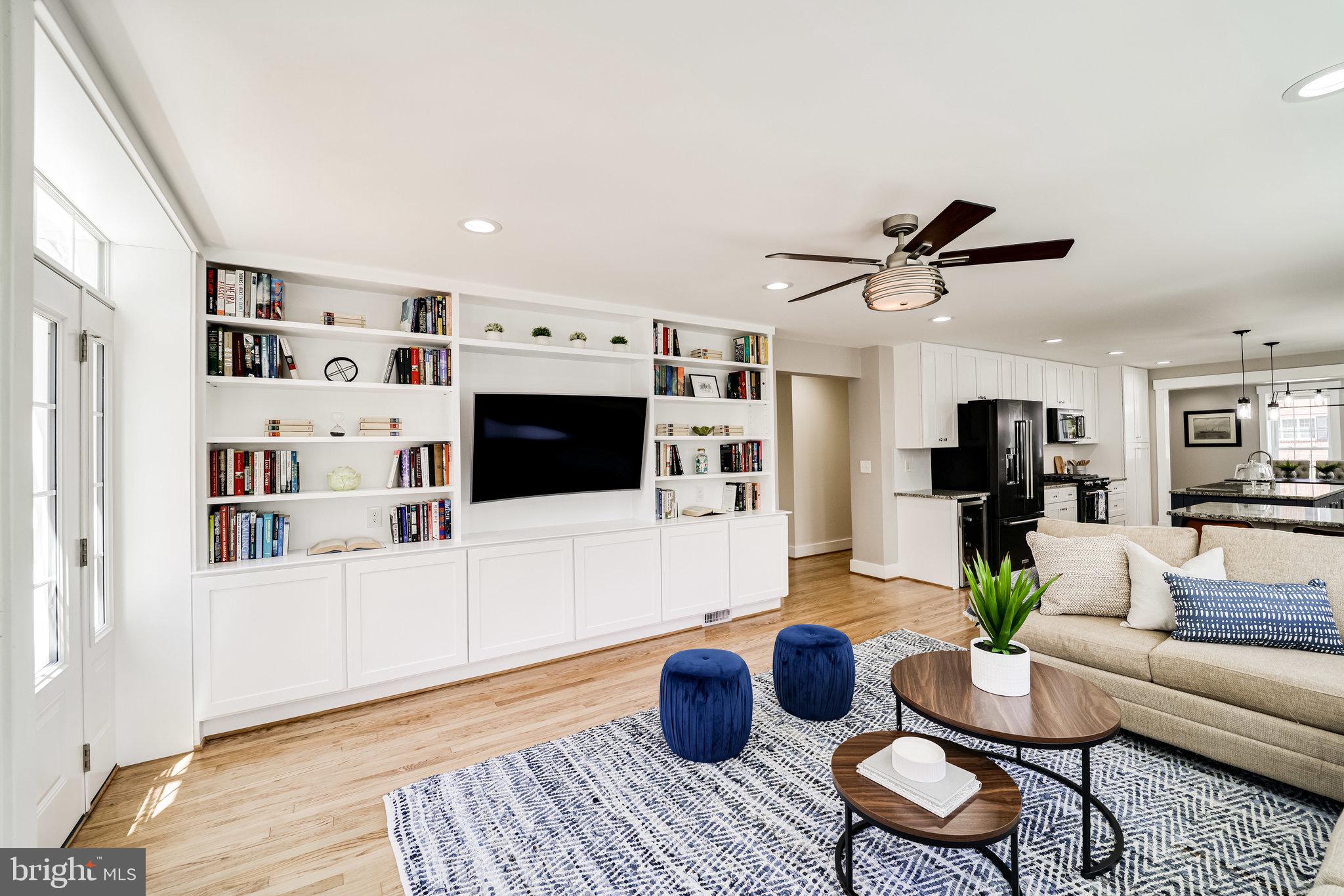 DYES OAKCREST - Residential