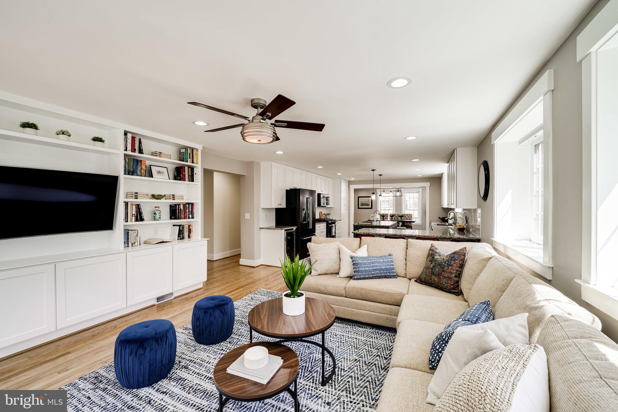 DYES OAKCREST - Residential