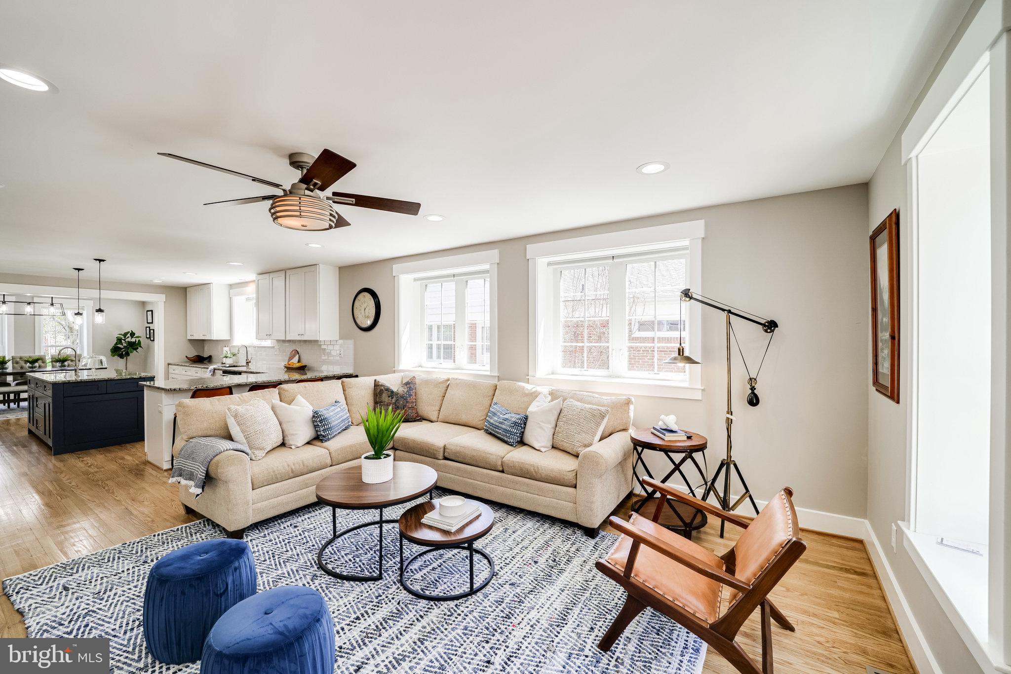 DYES OAKCREST - Residential