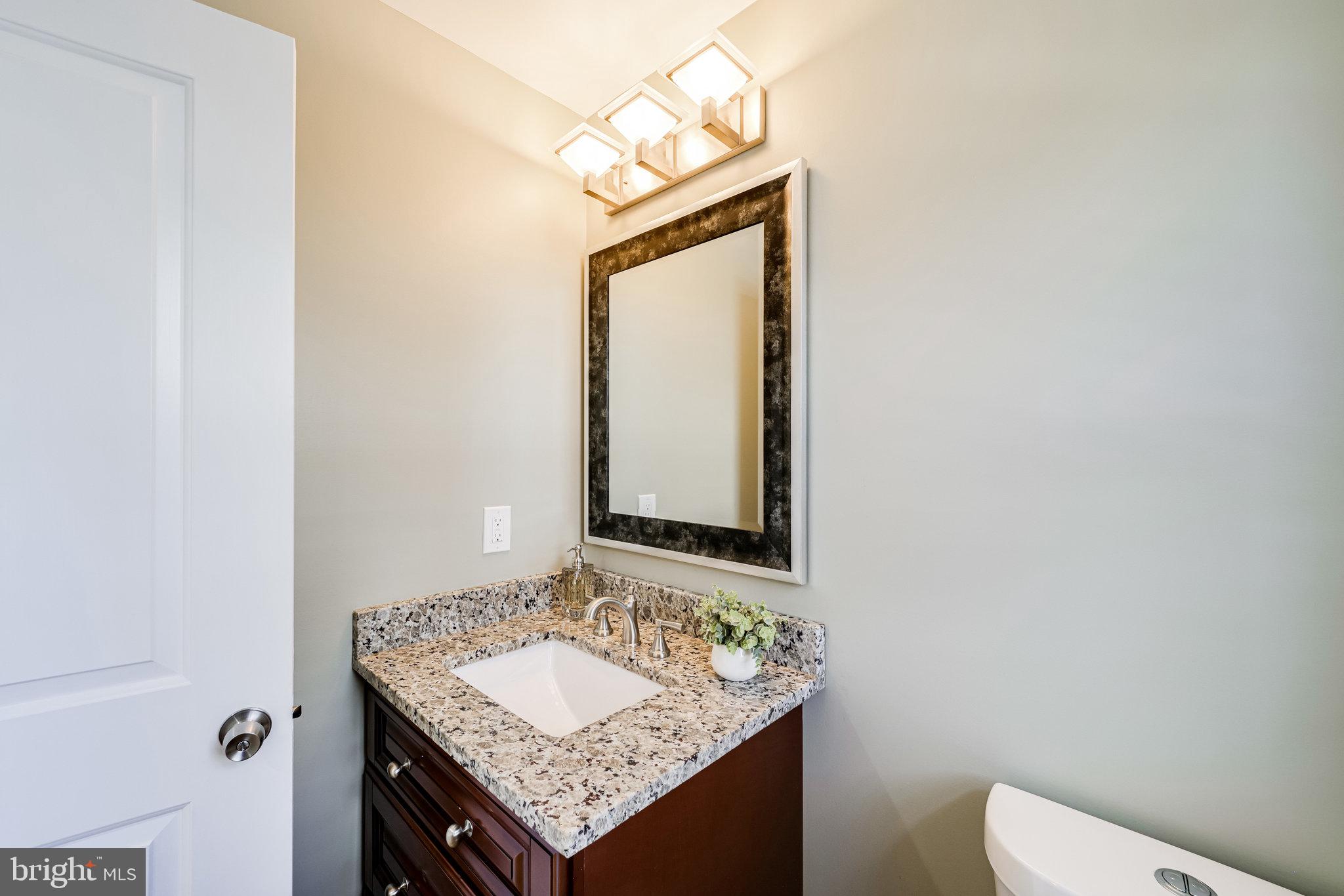 DYES OAKCREST - Residential