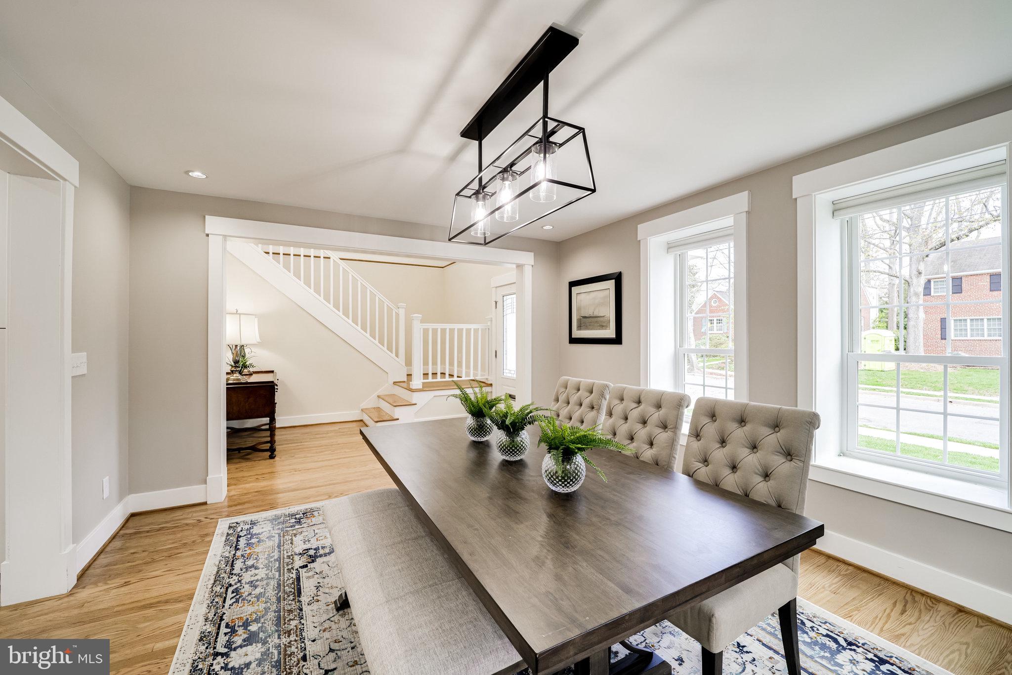 DYES OAKCREST - Residential