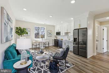 Condominium at 1016 RHODE ISLAND AVENUE NE 5