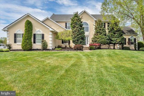 Homes For Sale - 4 James Court<br/> Gloucester County, SWEDESBORO, NJ 08085