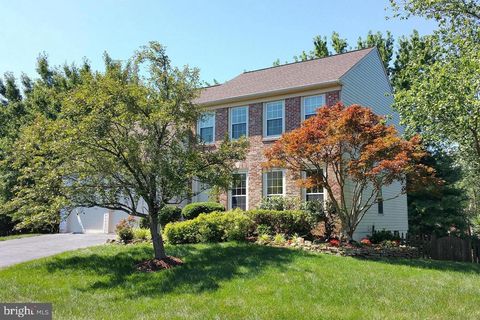 Homes For Rent - 13171 Ruby Lace Court<br/> HERNDON, VA 20171