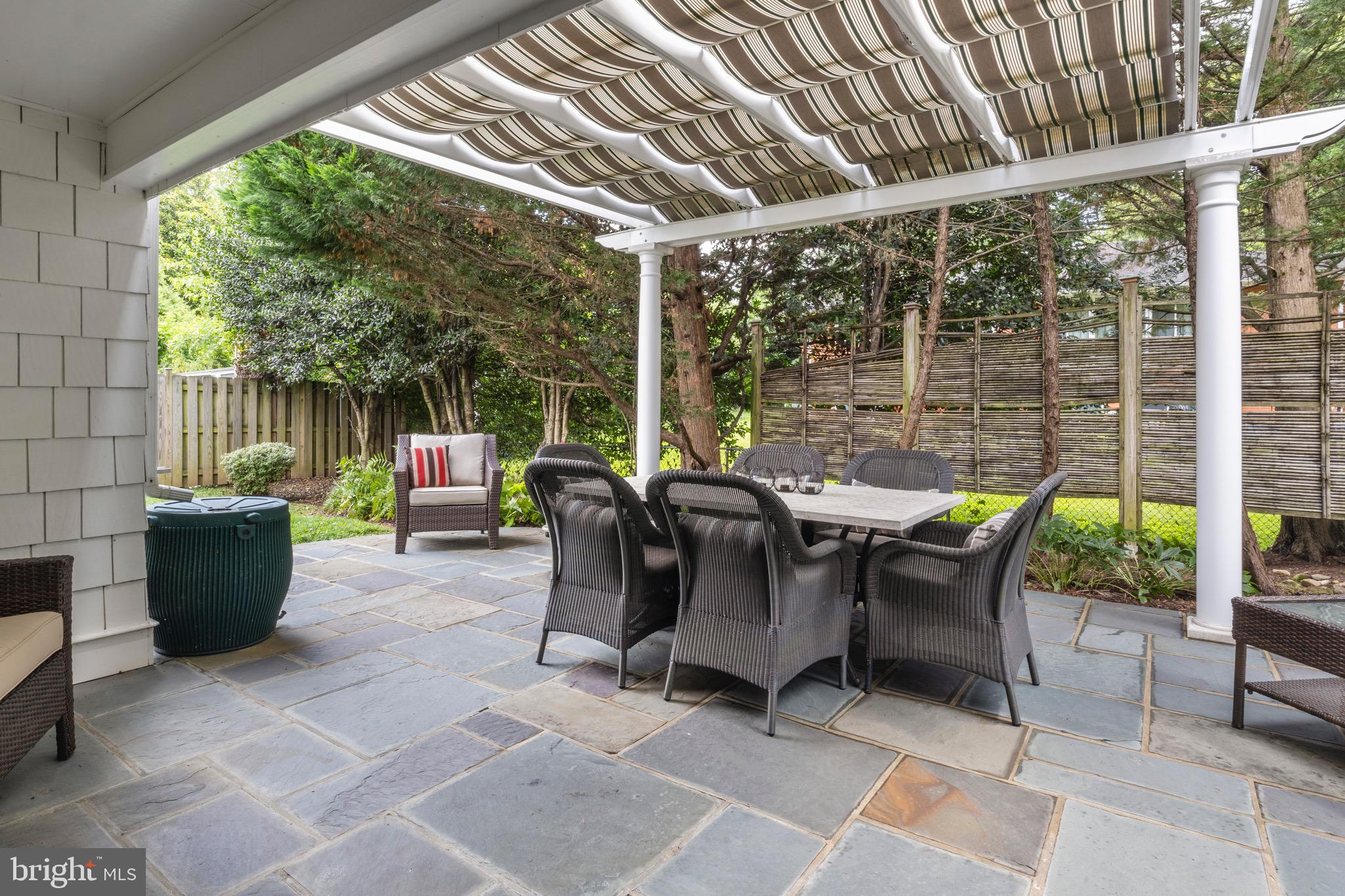 WILDWOOD MANOR - Residential