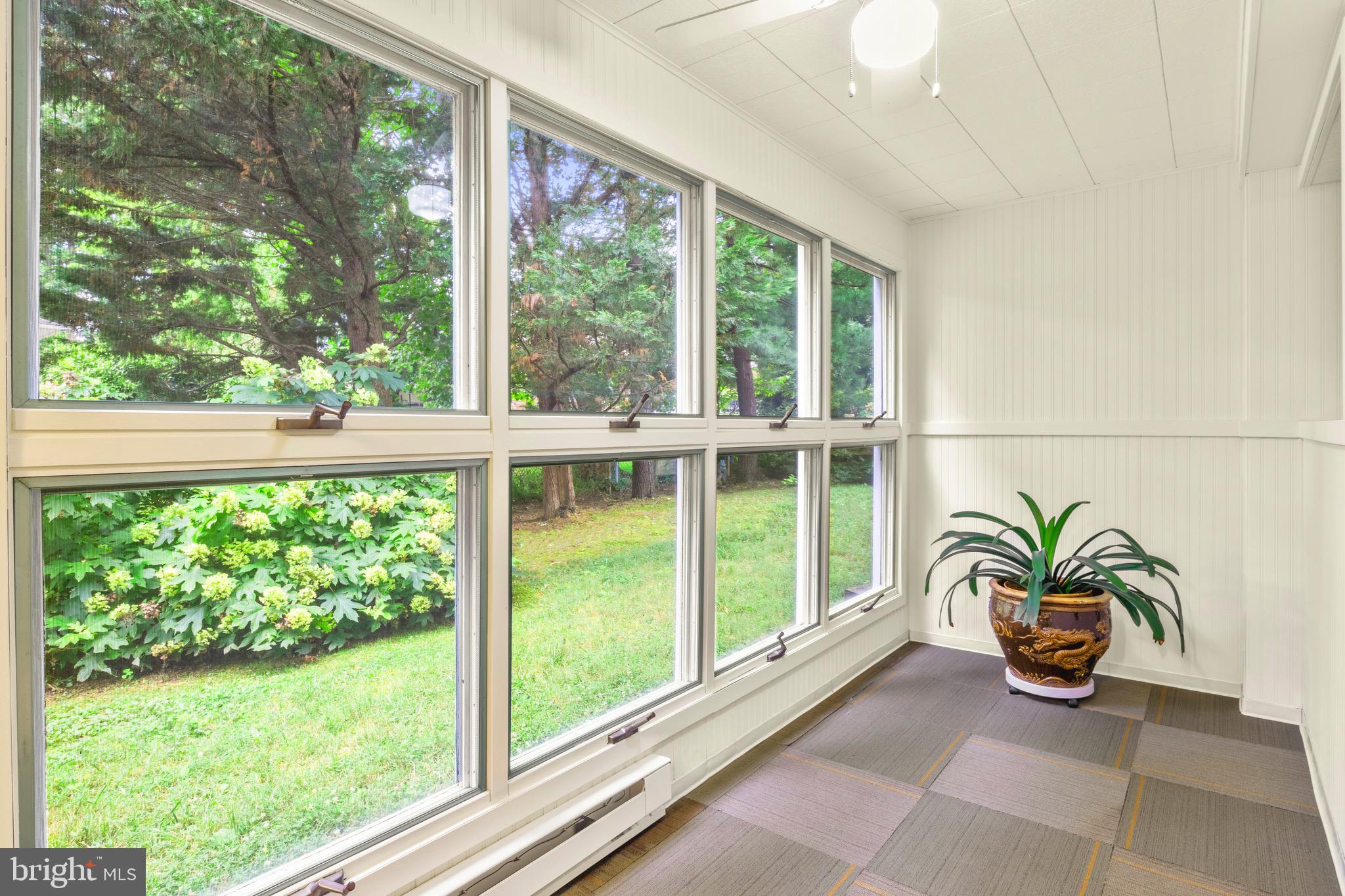 WILDWOOD MANOR - Residential