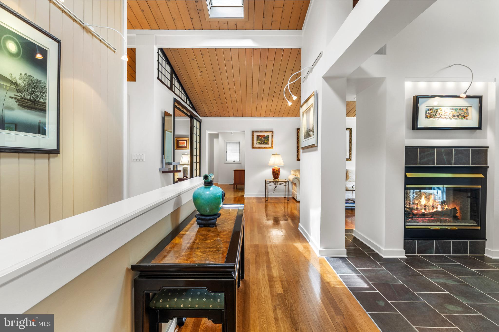 WILDWOOD MANOR - Residential