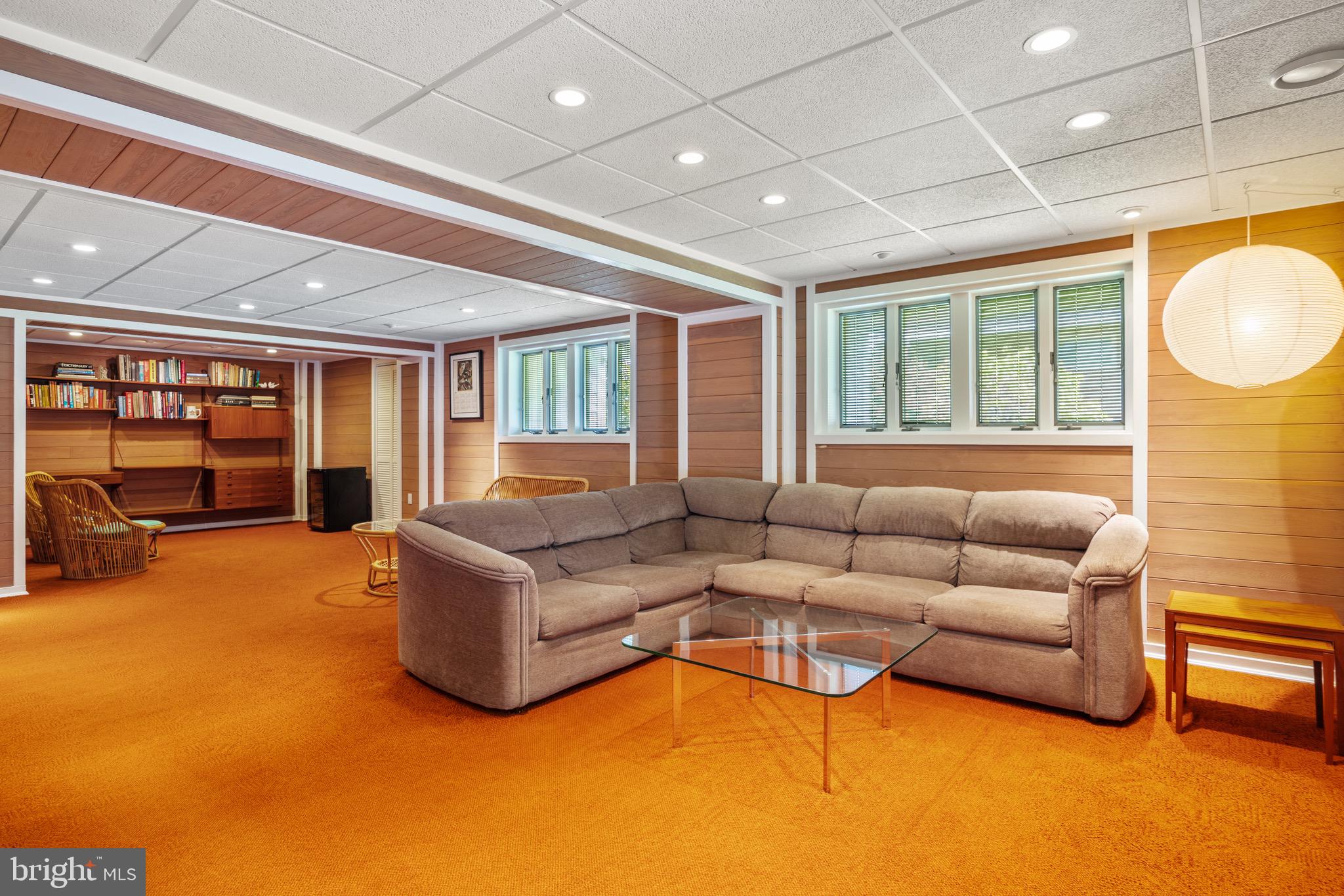 WILDWOOD MANOR - Residential