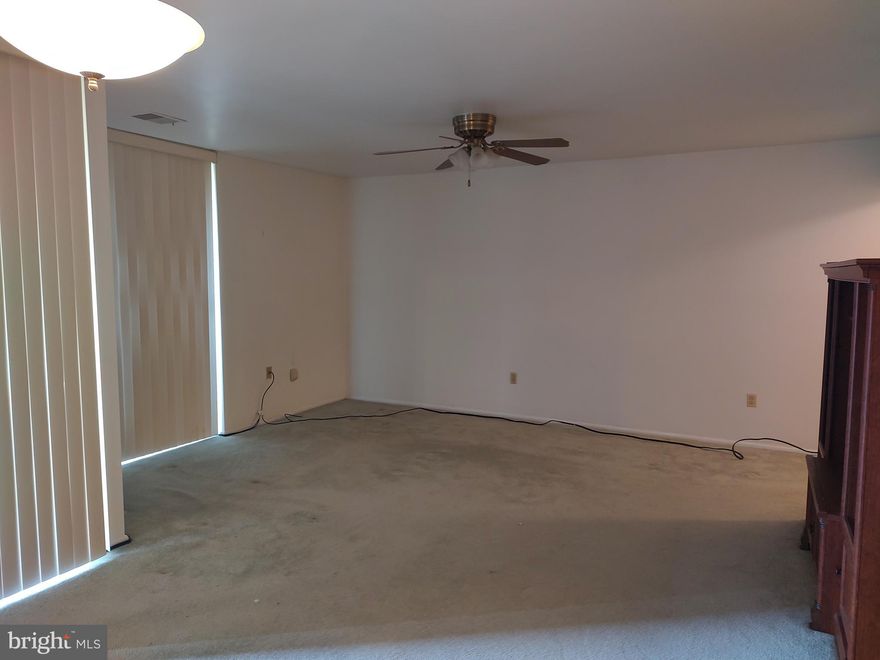 Huge price reduction!!!  Closing costs can be added to your purchase price!  Time to call this home!!  Conveniently located near Prince George's Community College, along public transportation line, and shopping center.  Spacious 1 BR with den , open space living room and dining room.  Spacious bedroom with a large walk-in bedroom closet.