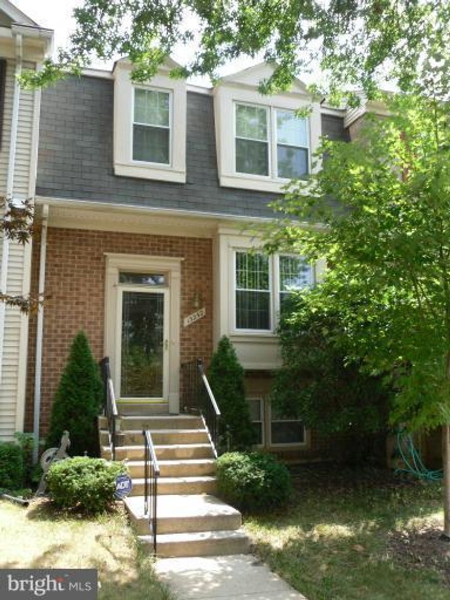 3-level townhouse with wtw carpet,  hardwood flooring in formal dining room, eat-in kitchen with gas stove, fireplace in family room, tiered deck and fenced backyard. Master suite has vaulted ceilings and master bath with separate shower and soaking tub. 4th bedroom in basement with full bath. Commuter close to Rt 29 and major thoroughfares leading to beltway. OFFERS DUE 6PM MAY 12TH. (Extended.)