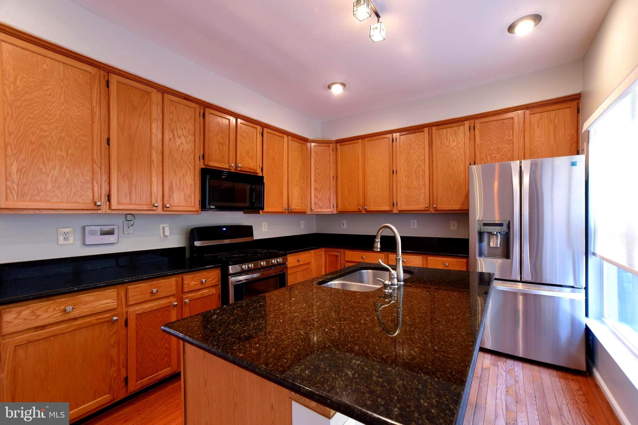 POTOMAC HUNT - Residential