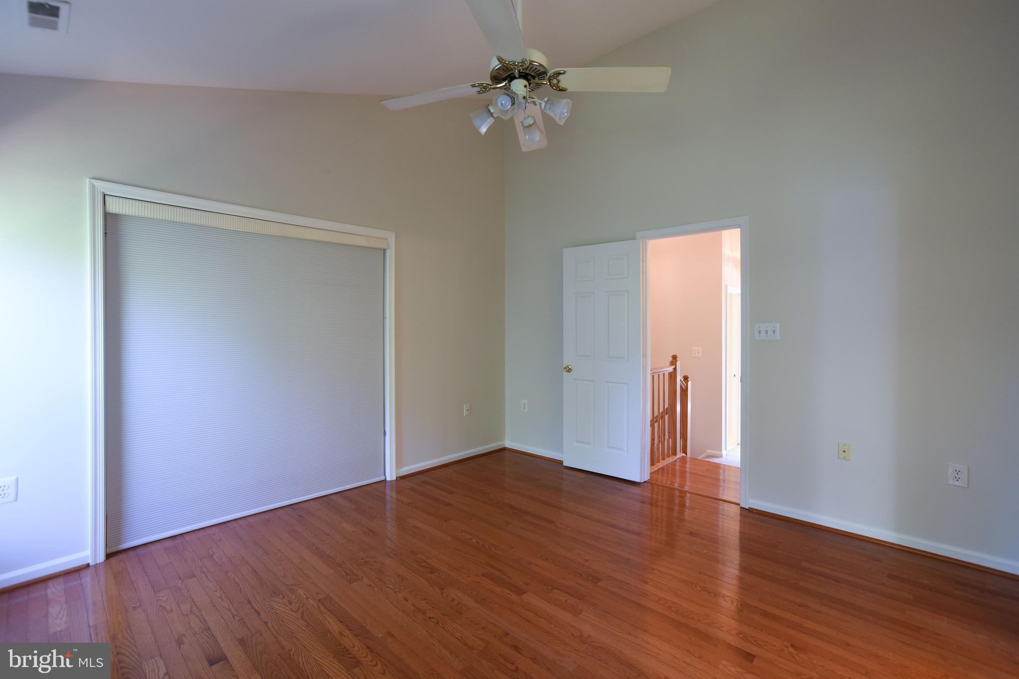 POTOMAC HUNT - Residential