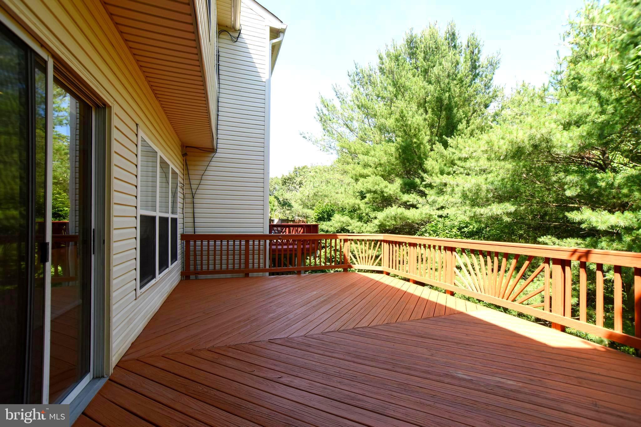 POTOMAC HUNT - Residential