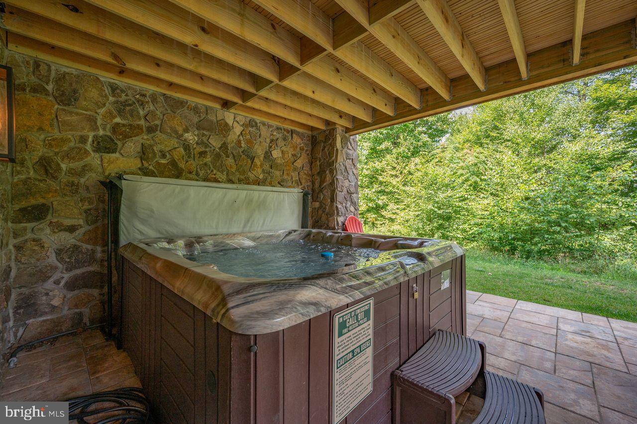 RIDGE RUN AT NORTH CAMP - Residential