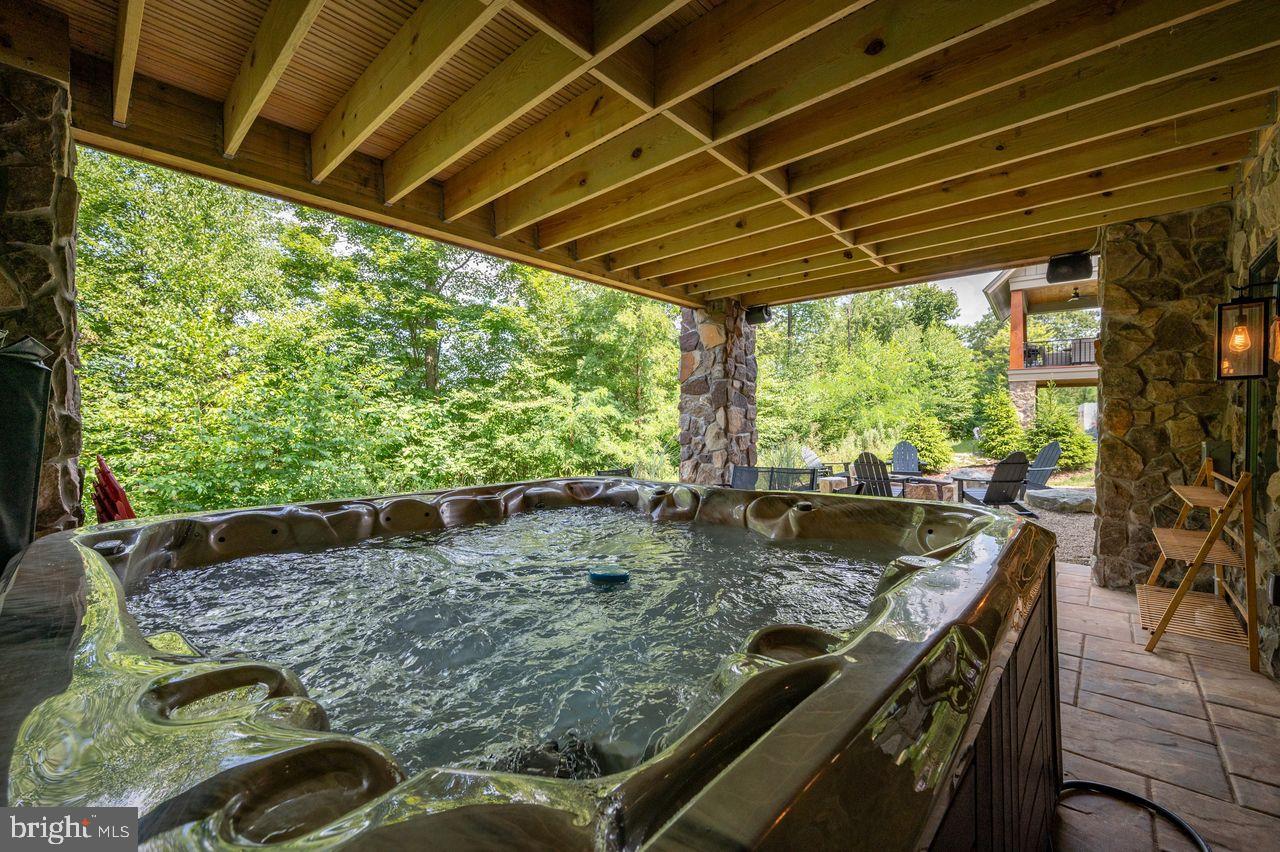 RIDGE RUN AT NORTH CAMP - Residential