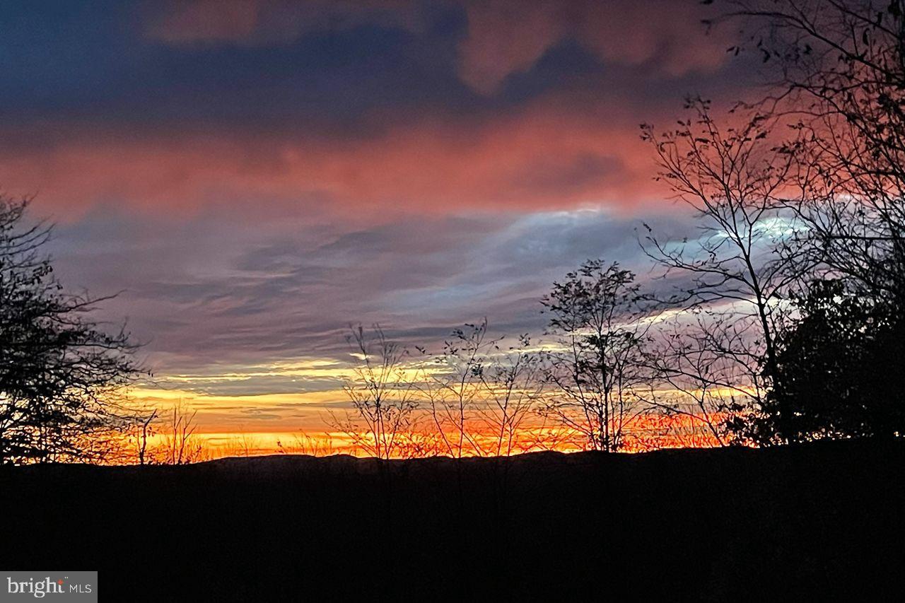 RIDGE RUN AT NORTH CAMP - Residential