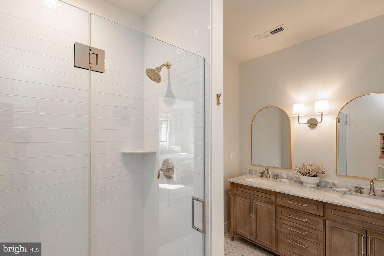 RIDGE RUN AT NORTH CAMP - Residential