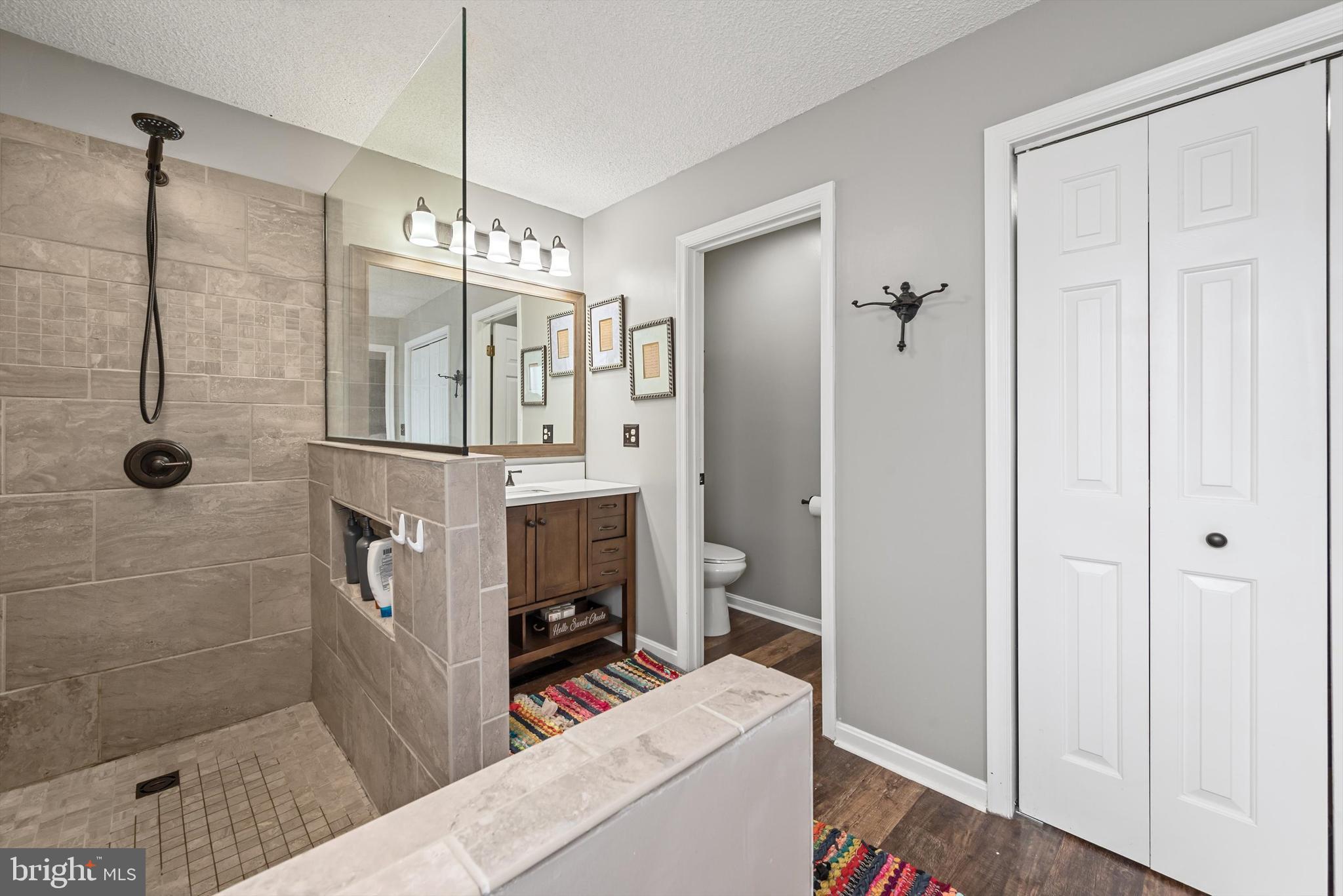 LAKE HOLIDAY ESTATES - Residential