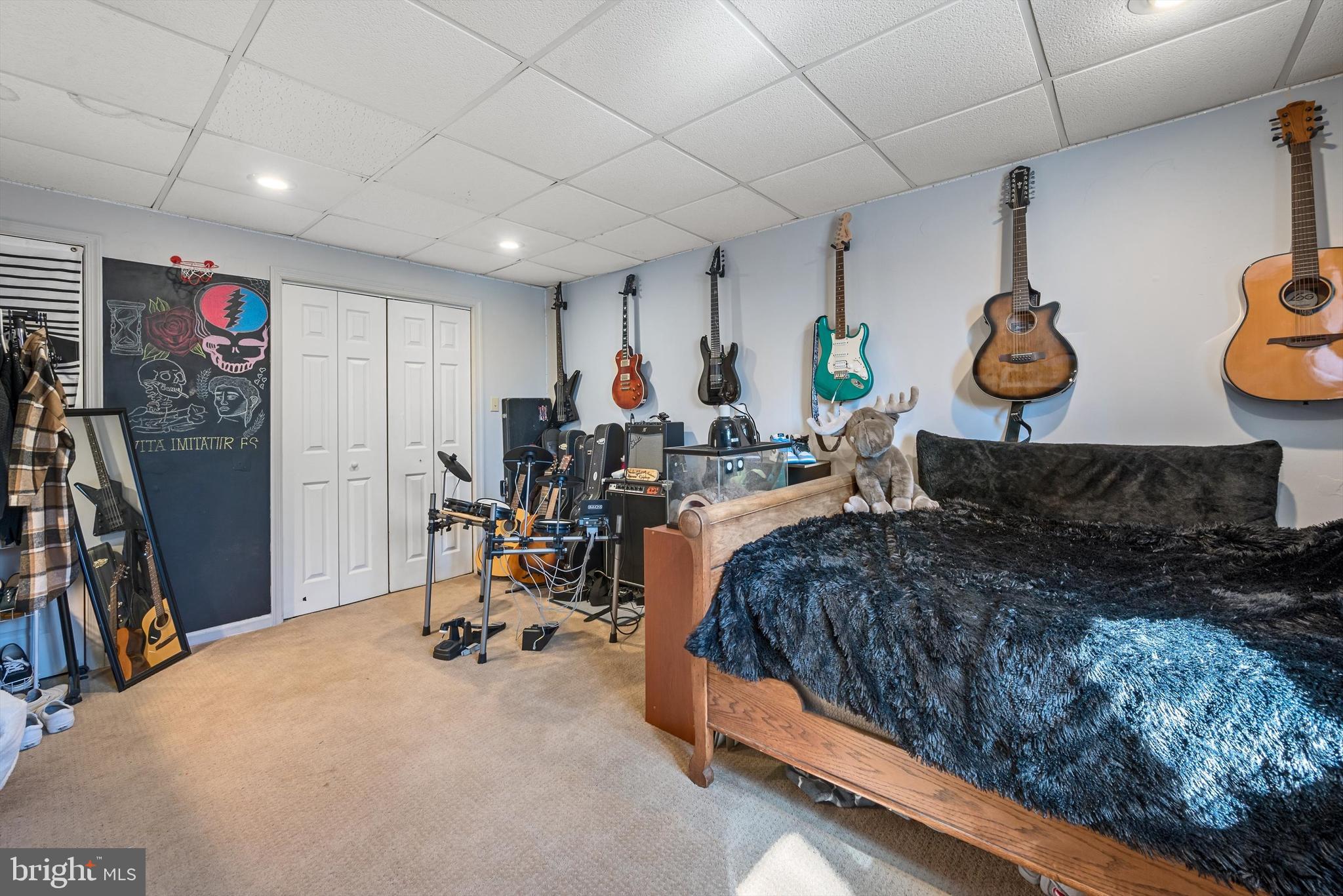 LAKE HOLIDAY ESTATES - Residential