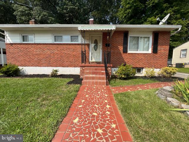 CAMPFIELD GARDENS - Residential