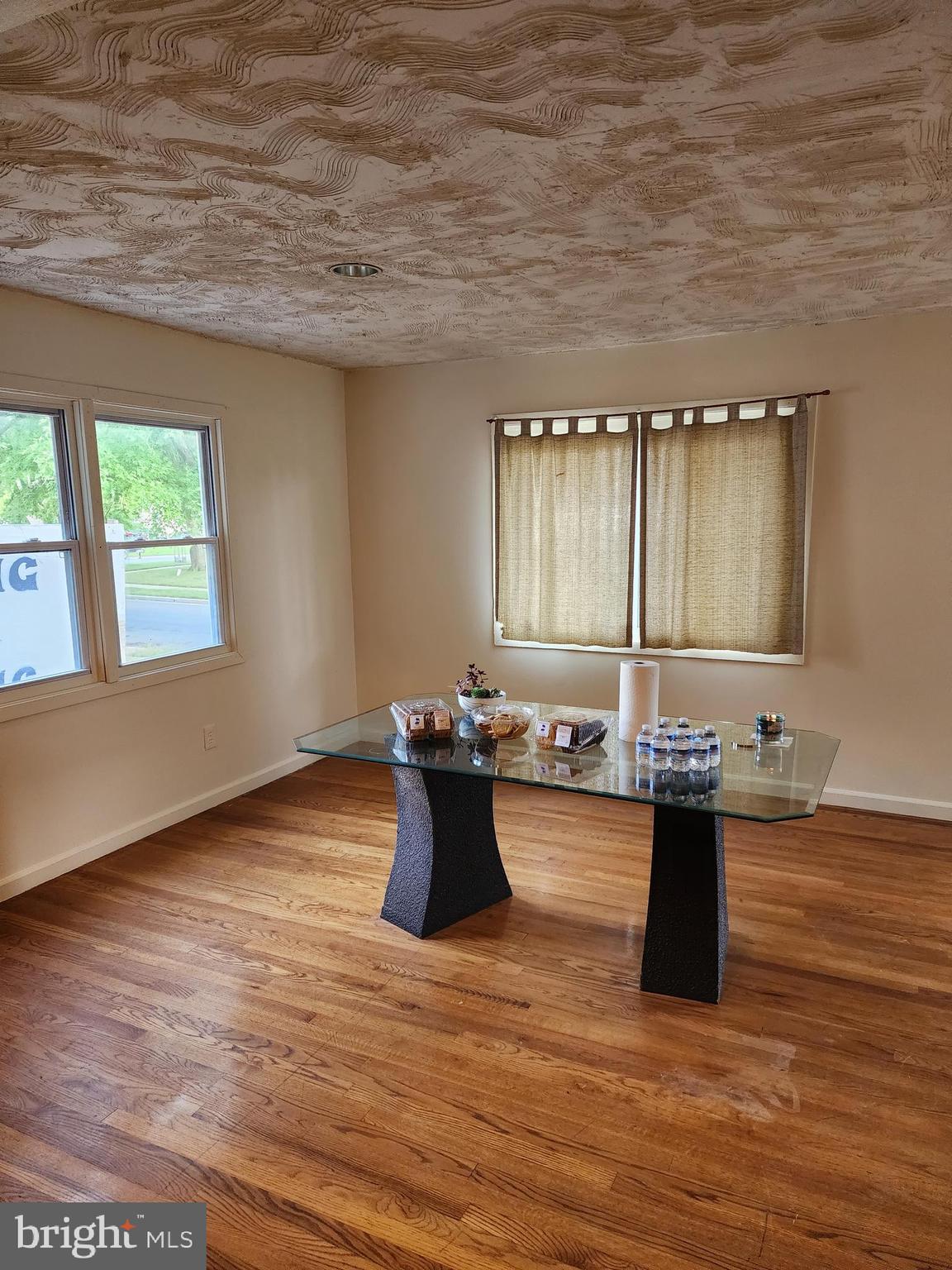 CAMPFIELD GARDENS - Residential