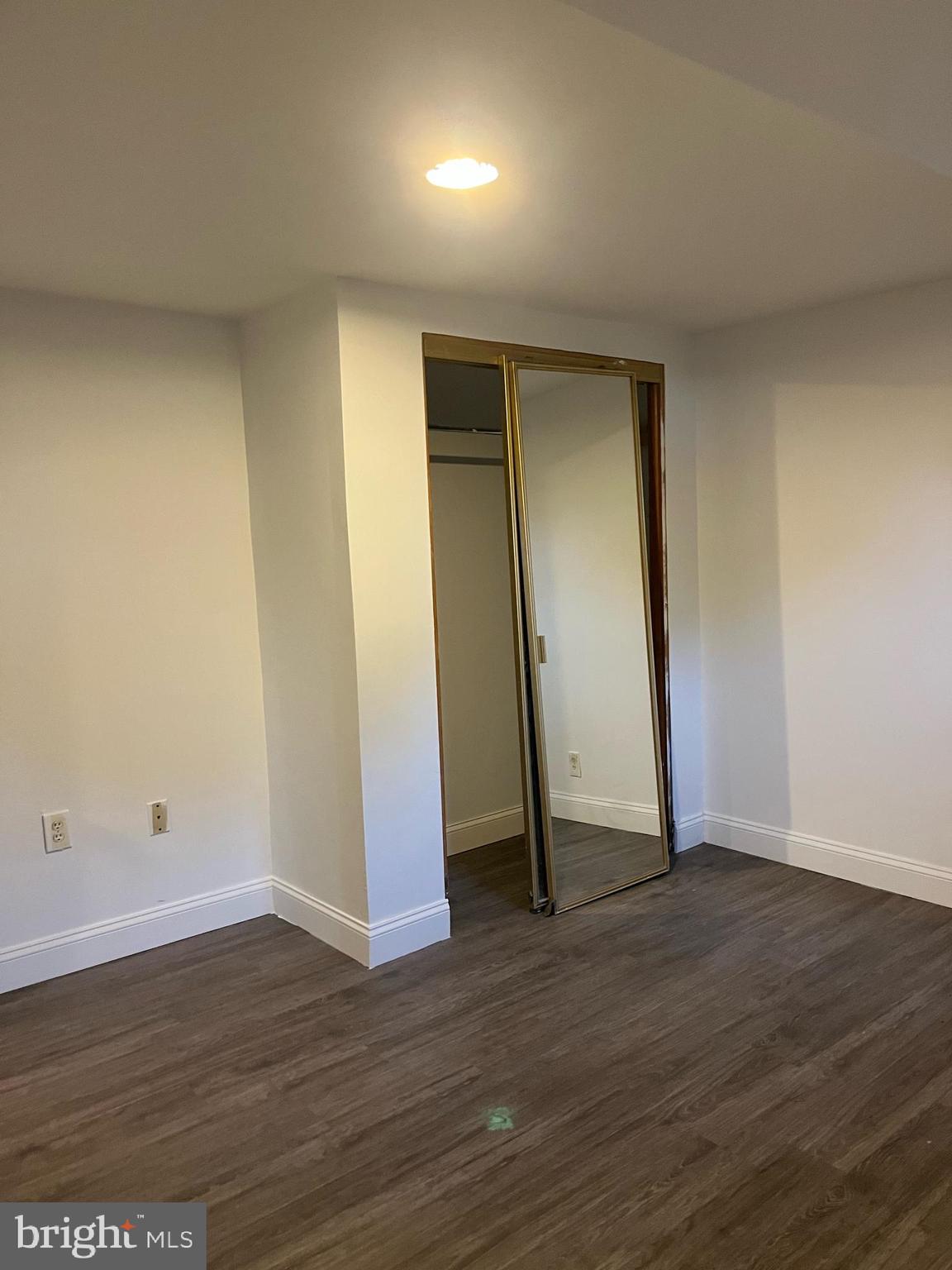 CAMPFIELD GARDENS - Residential