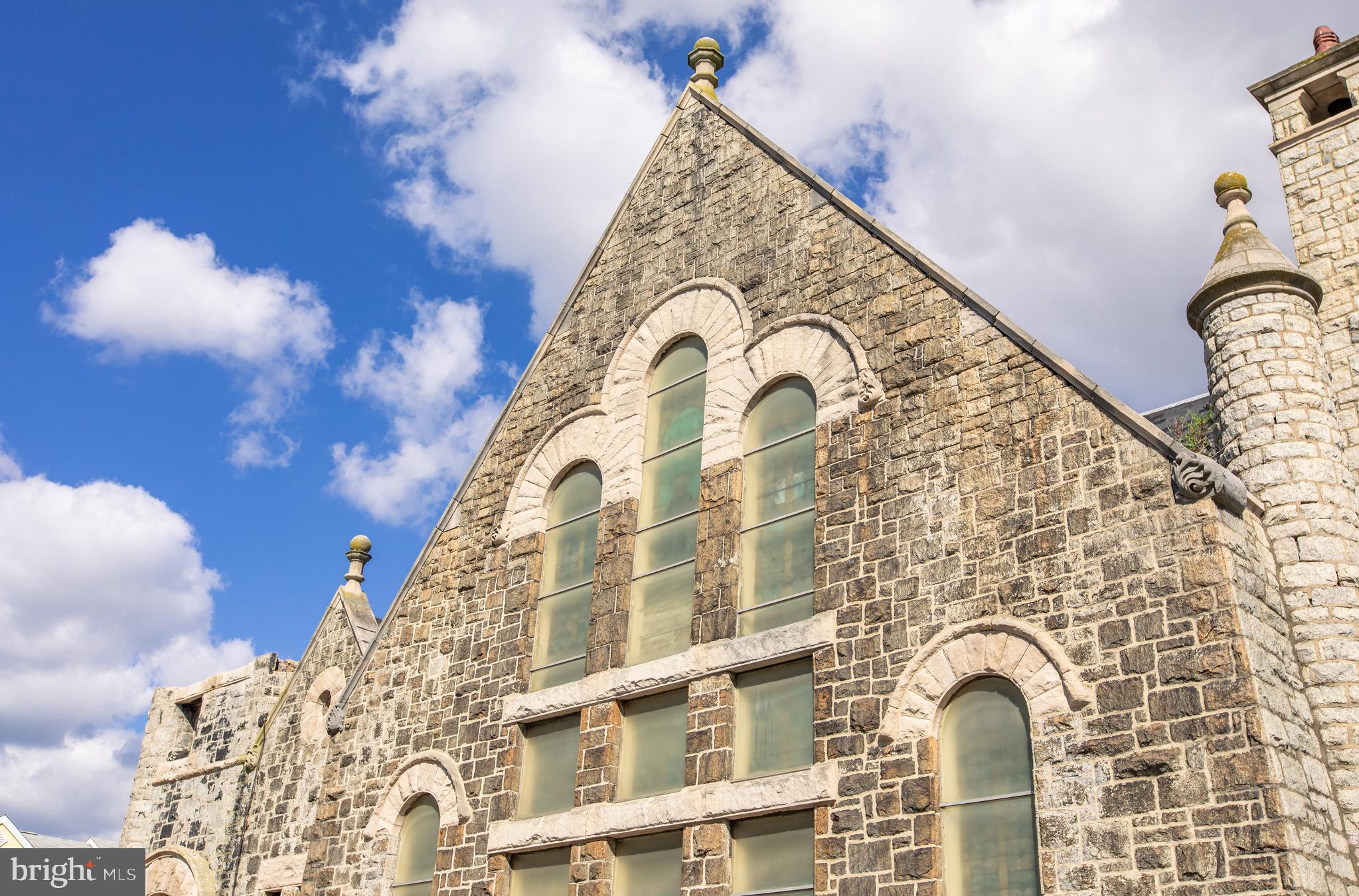TEMPLE UNIVERSITY - Commercial Sale