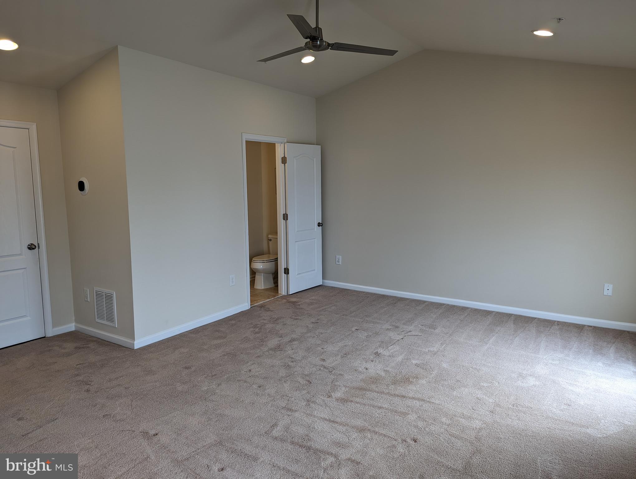 FIELDSTONE FARM - Residential