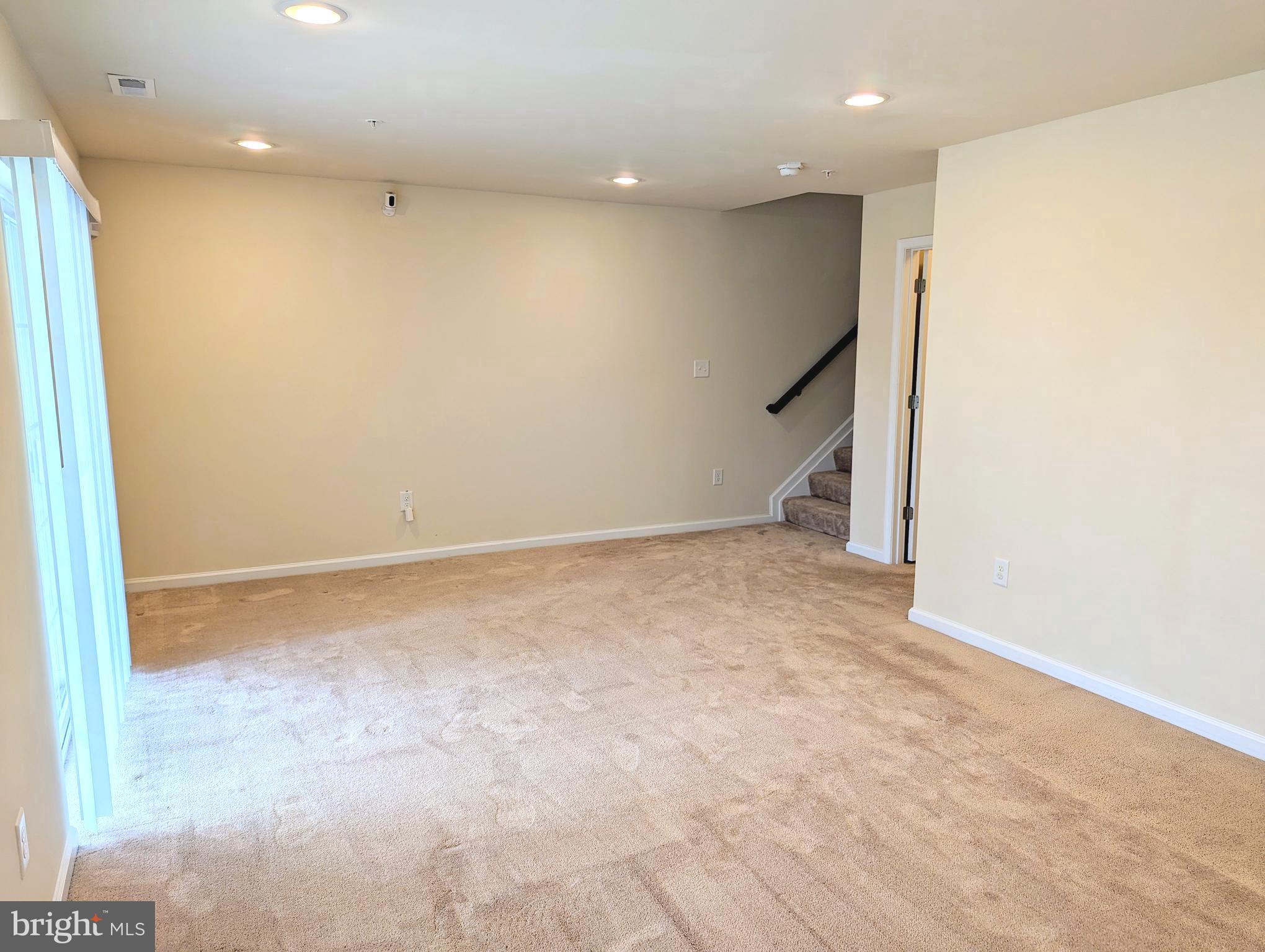 FIELDSTONE FARM - Residential