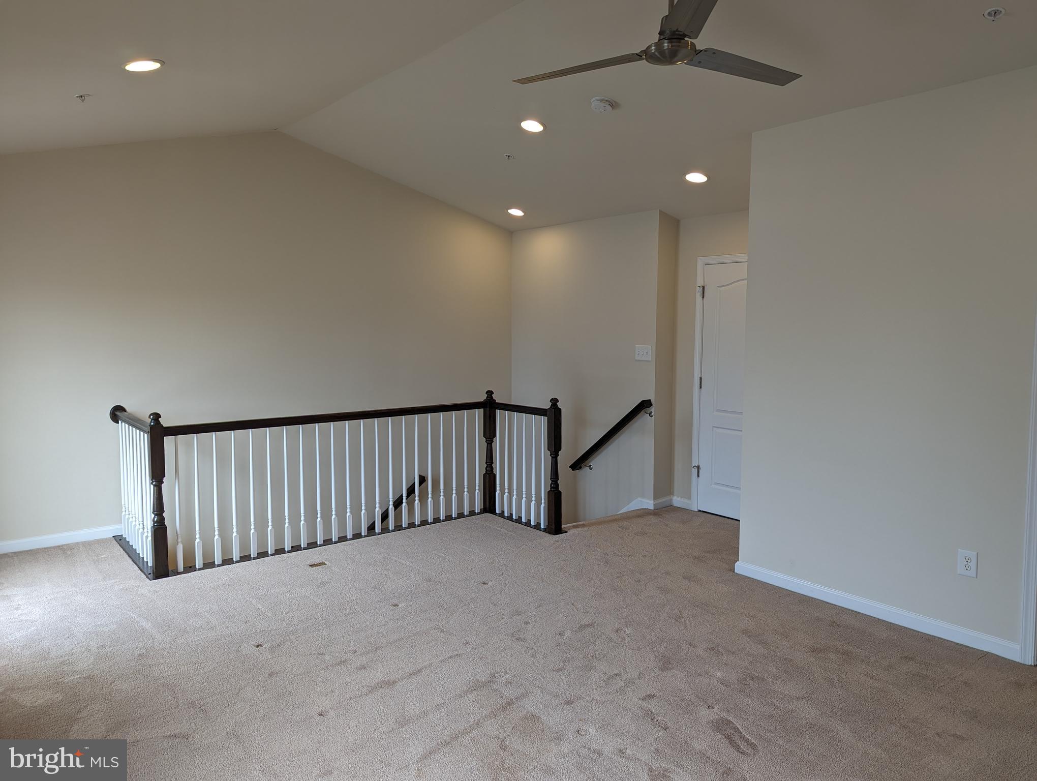 FIELDSTONE FARM - Residential