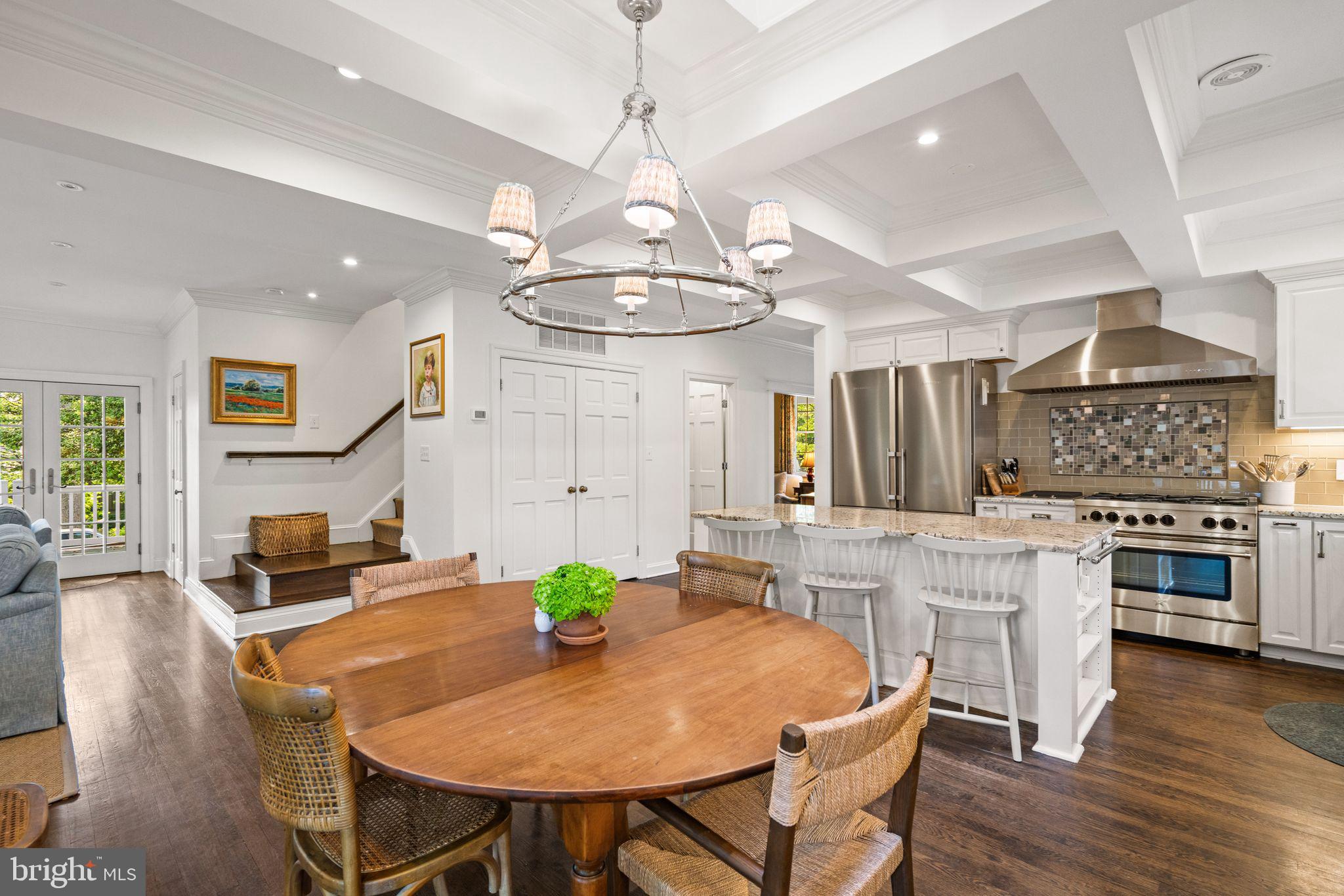CHEVY CHASE - Residential